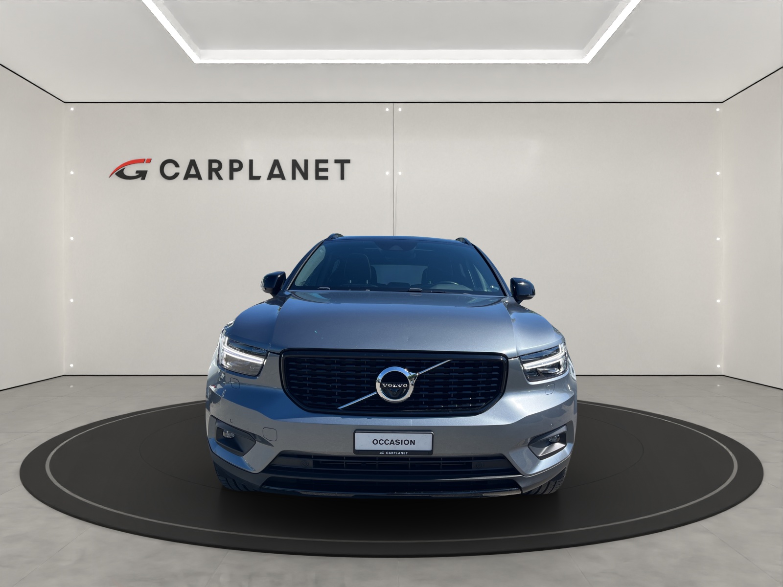 VOLVO XC40 2.0 T5 R-Design AWD-image-6
