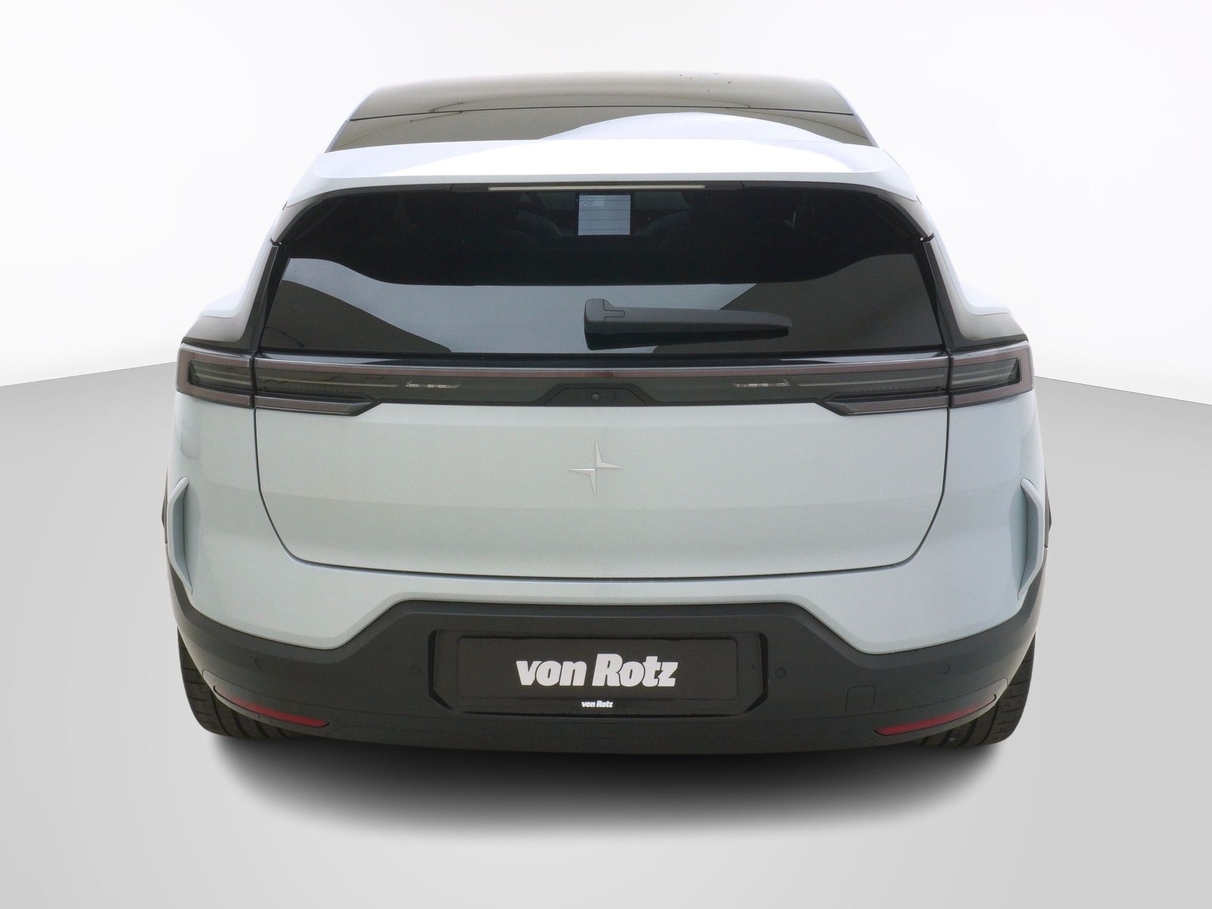POLESTAR 3 Long Range Dual Motor Performance-showroom-element-2
