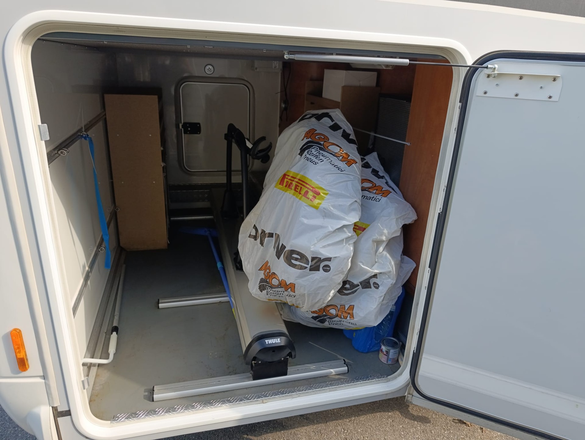CARTHAGO 145 QB***Wie ein König unterwegs sein – zu einem anständigen Preis***Königsbett*Dachklima*hydr. Hubstützensystem*-image-19