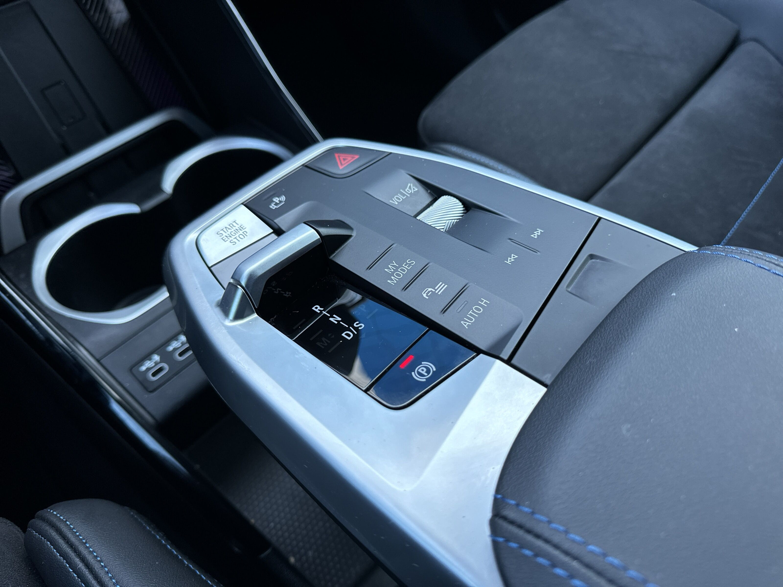BMW X1 xDrive 20d 48V M Sport-image-21
