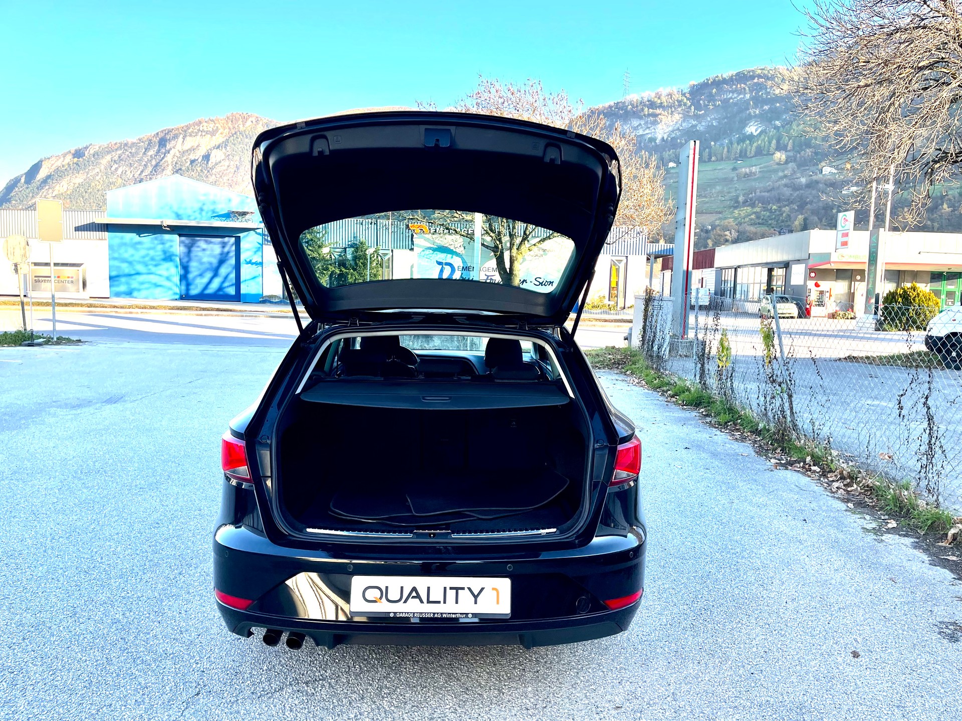 SEAT Leon ST 2.0 TDI CR Style 4Drive DSG-showroom-element-3
