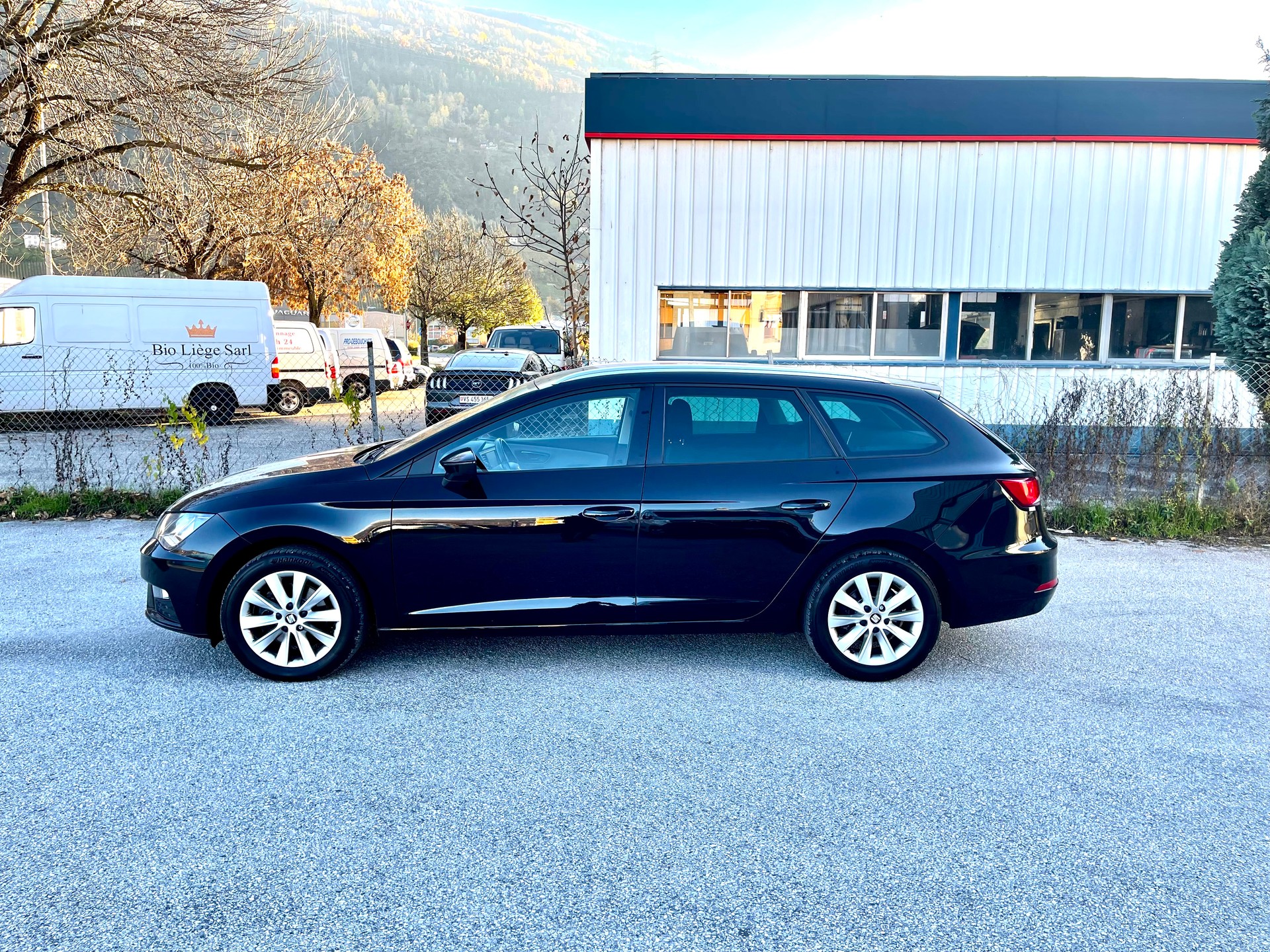 SEAT Leon ST 2.0 TDI CR Style 4Drive DSG-image-8