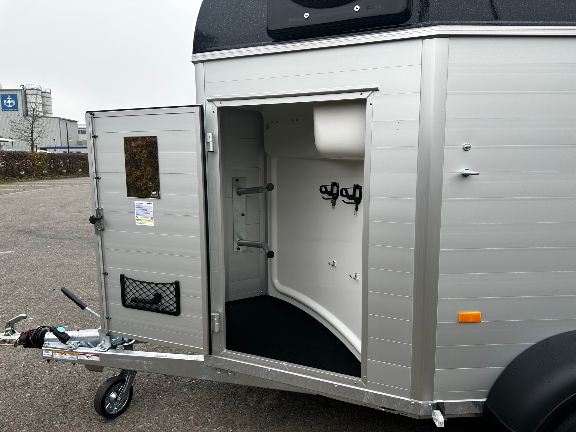 HUMBAUR Equitos Alu 2400-image-6