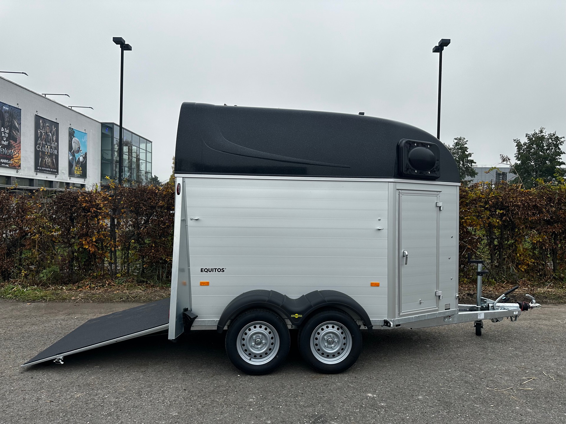 HUMBAUR Equitos Alu 2400-image-10