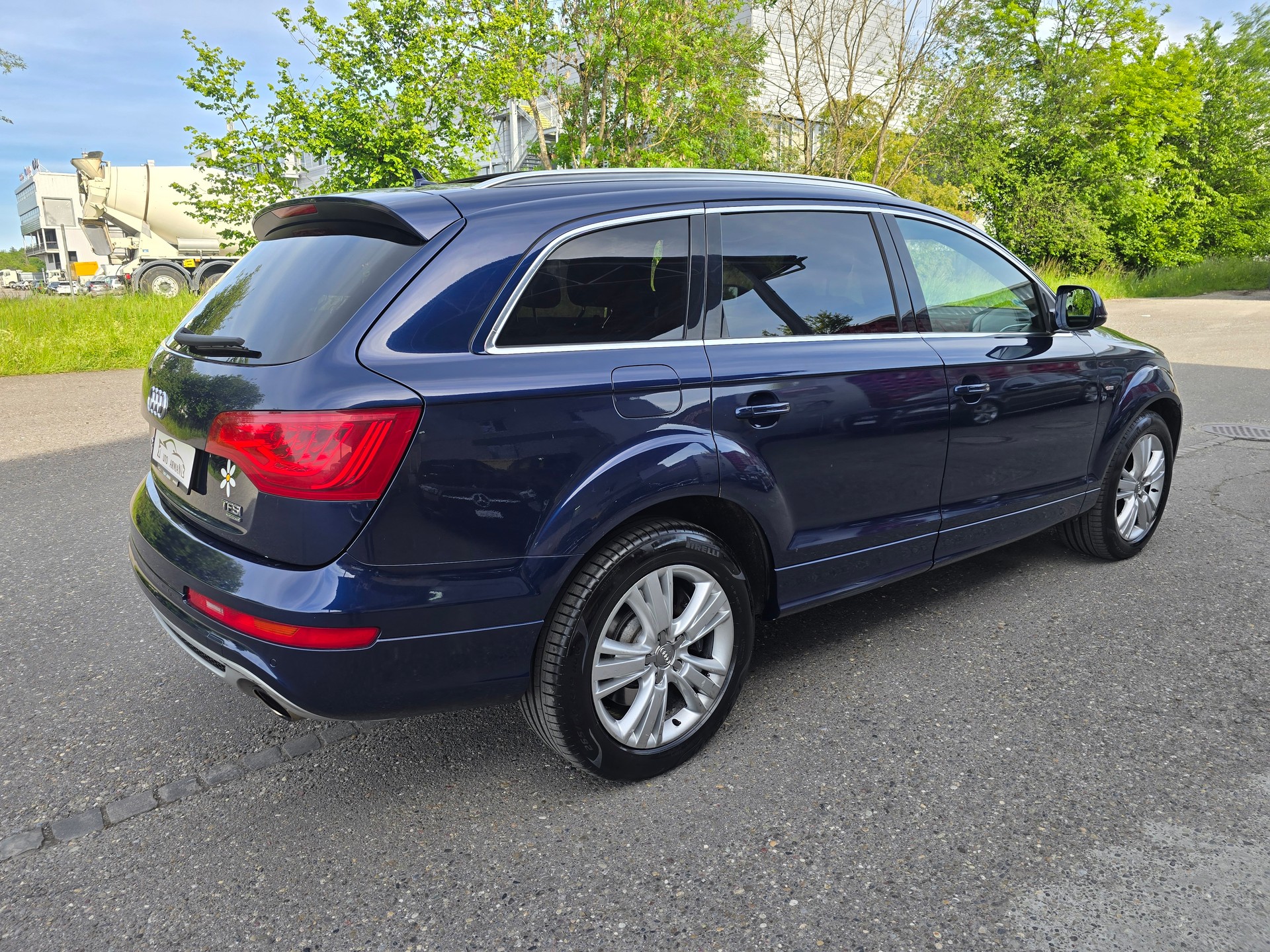 AUDI Q7 3.0 TFSI quattro tiptronic S-Line-image-5
