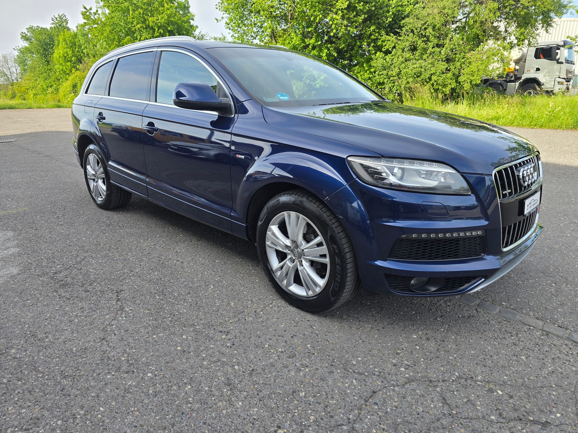 AUDI Q7 3.0 TFSI quattro tiptronic S-Line-showroom-element-1