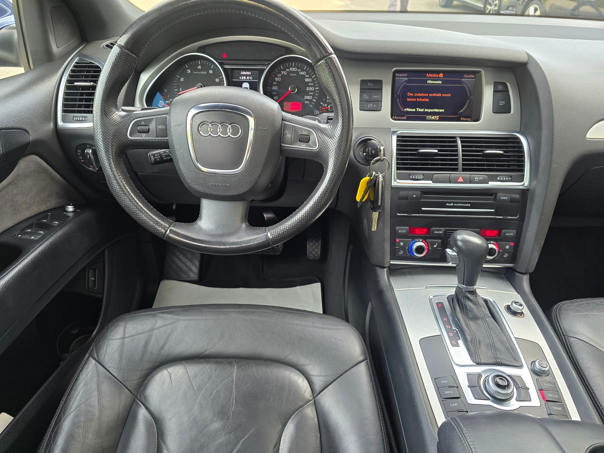 AUDI Q7 3.0 TFSI quattro tiptronic S-Line-image-21