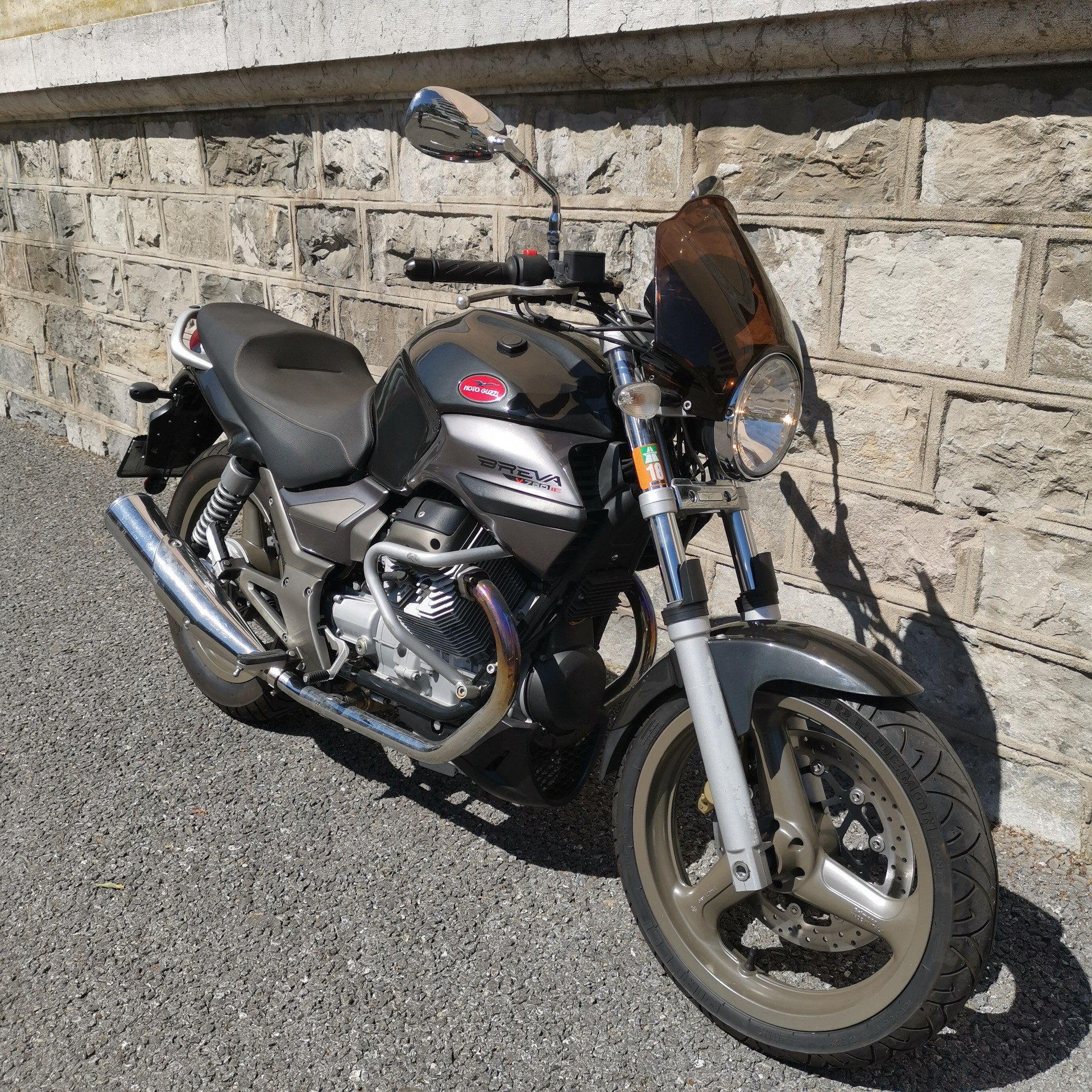 MOTO GUZZI Breva 750-image-1