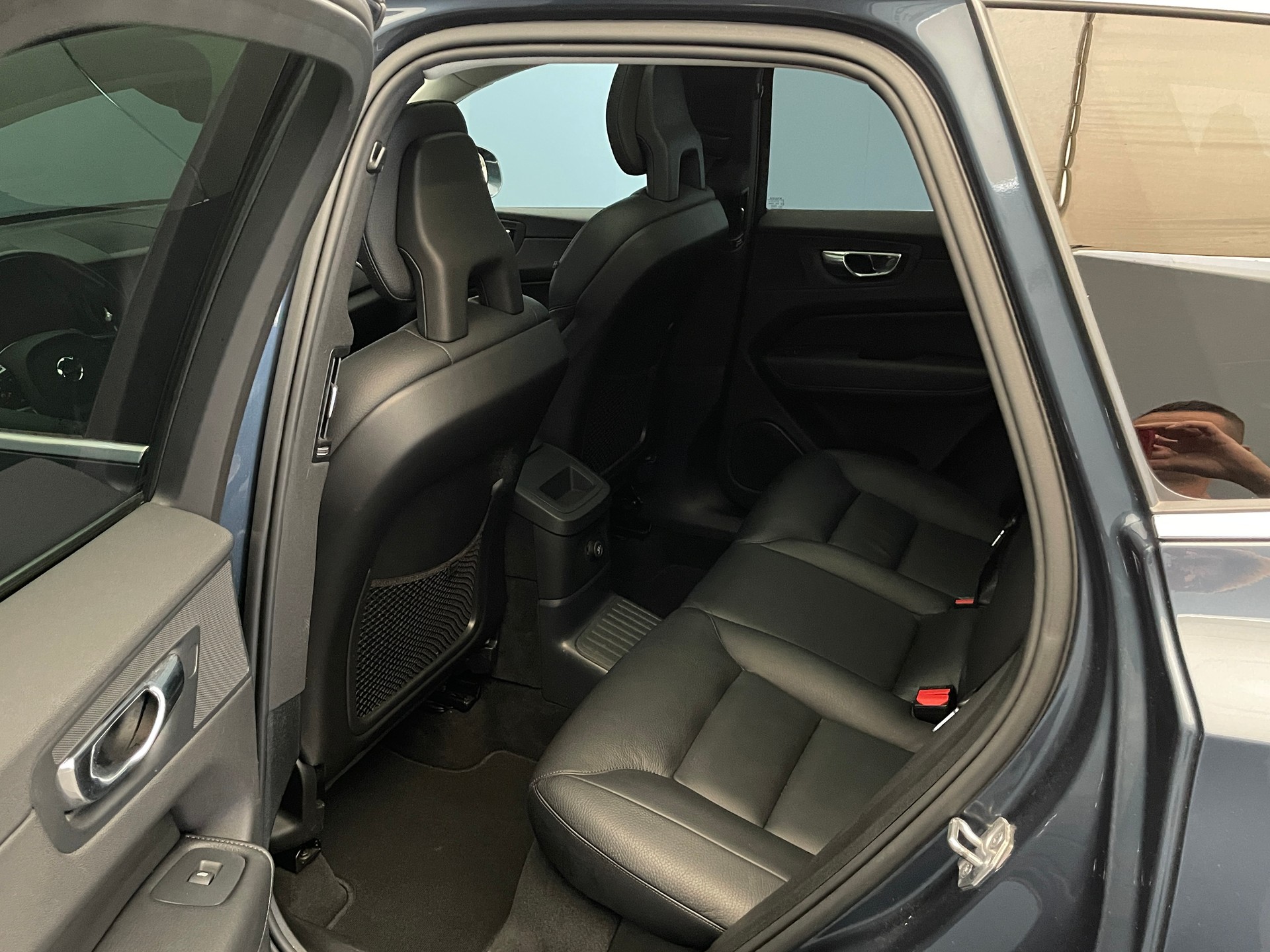 VOLVO XC60 2.0 T8 TE Inscription AWD-image-8