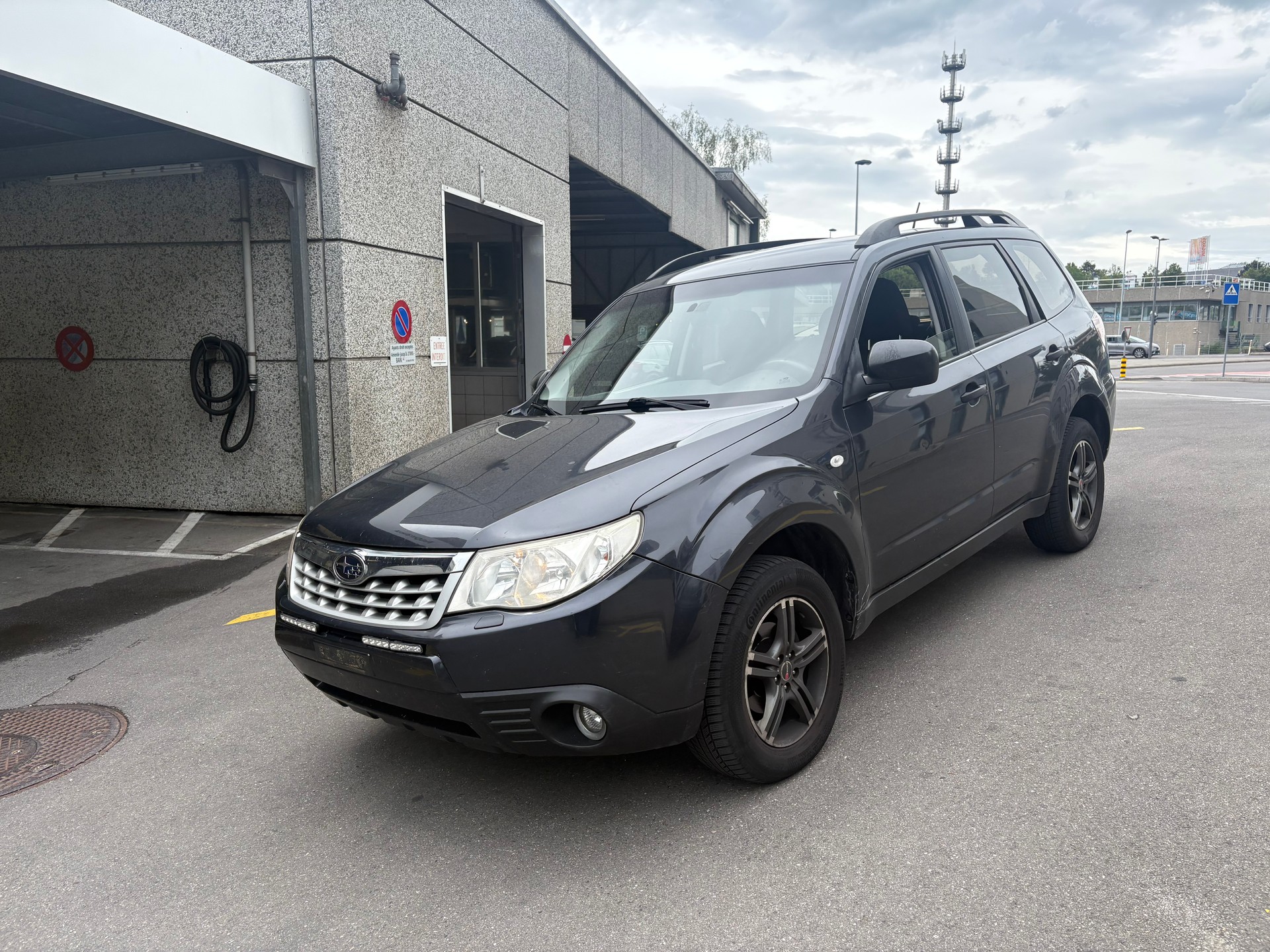 SUBARU Forester 2.0X Advantage Automatic-image-9