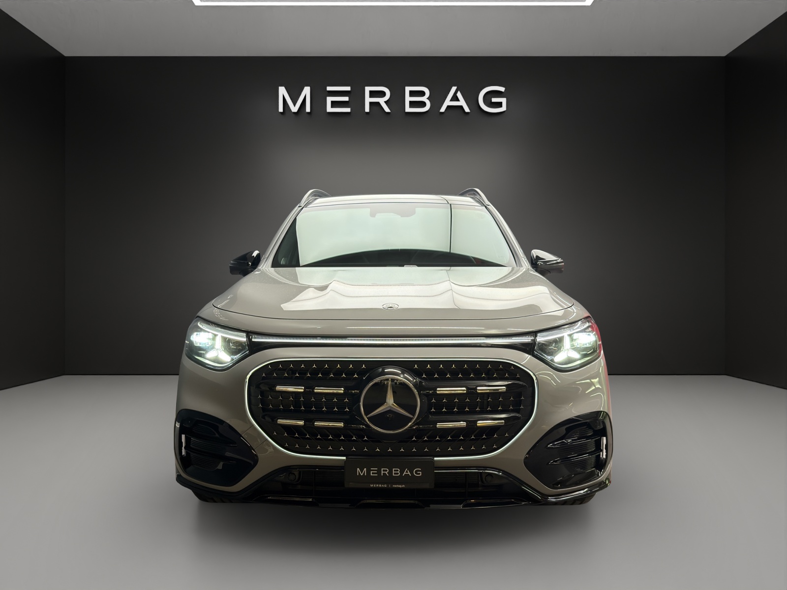 MERCEDES-BENZ GLB 220 4Matic 8G-Tronic-image-1