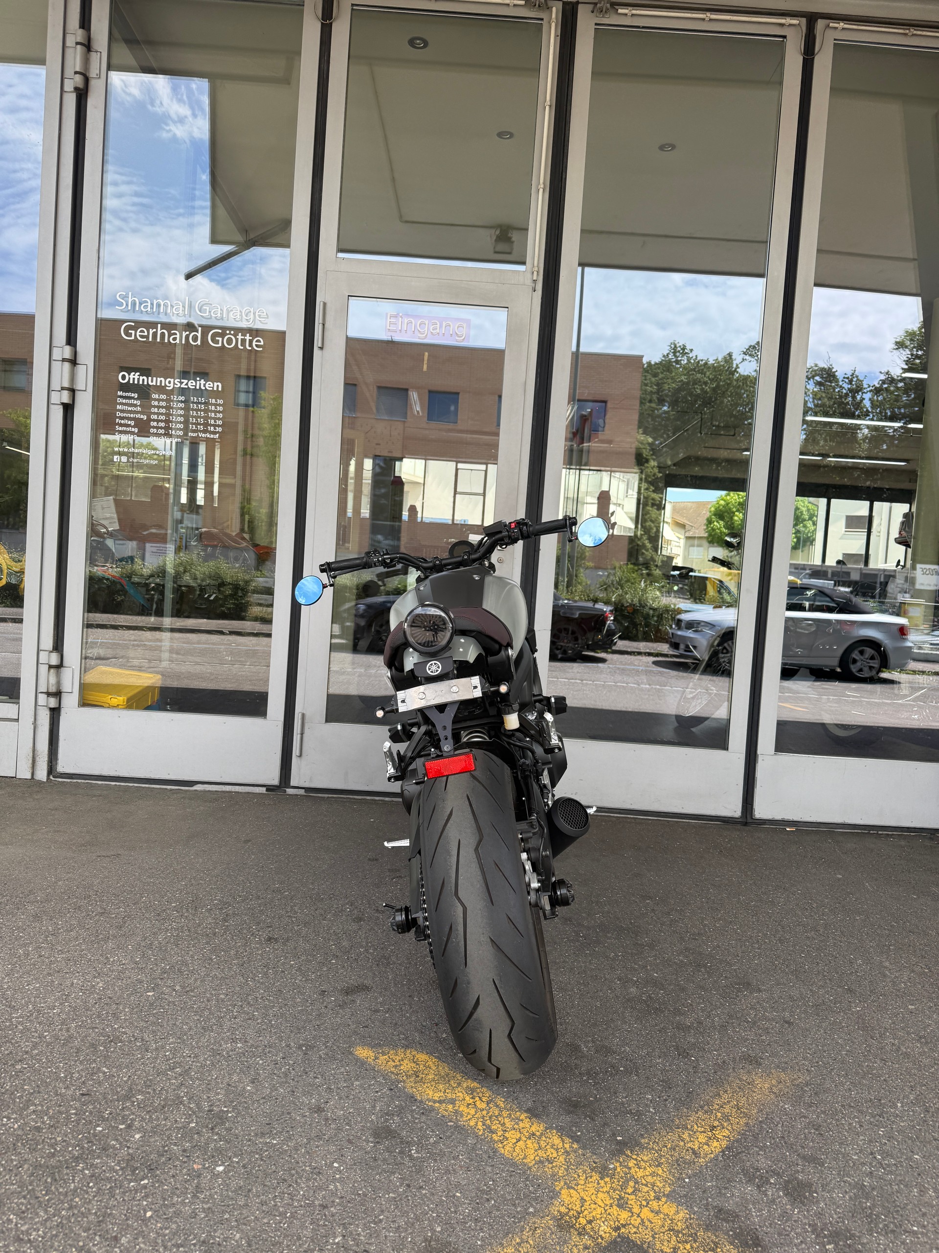 YAMAHA XSR 900-image-10