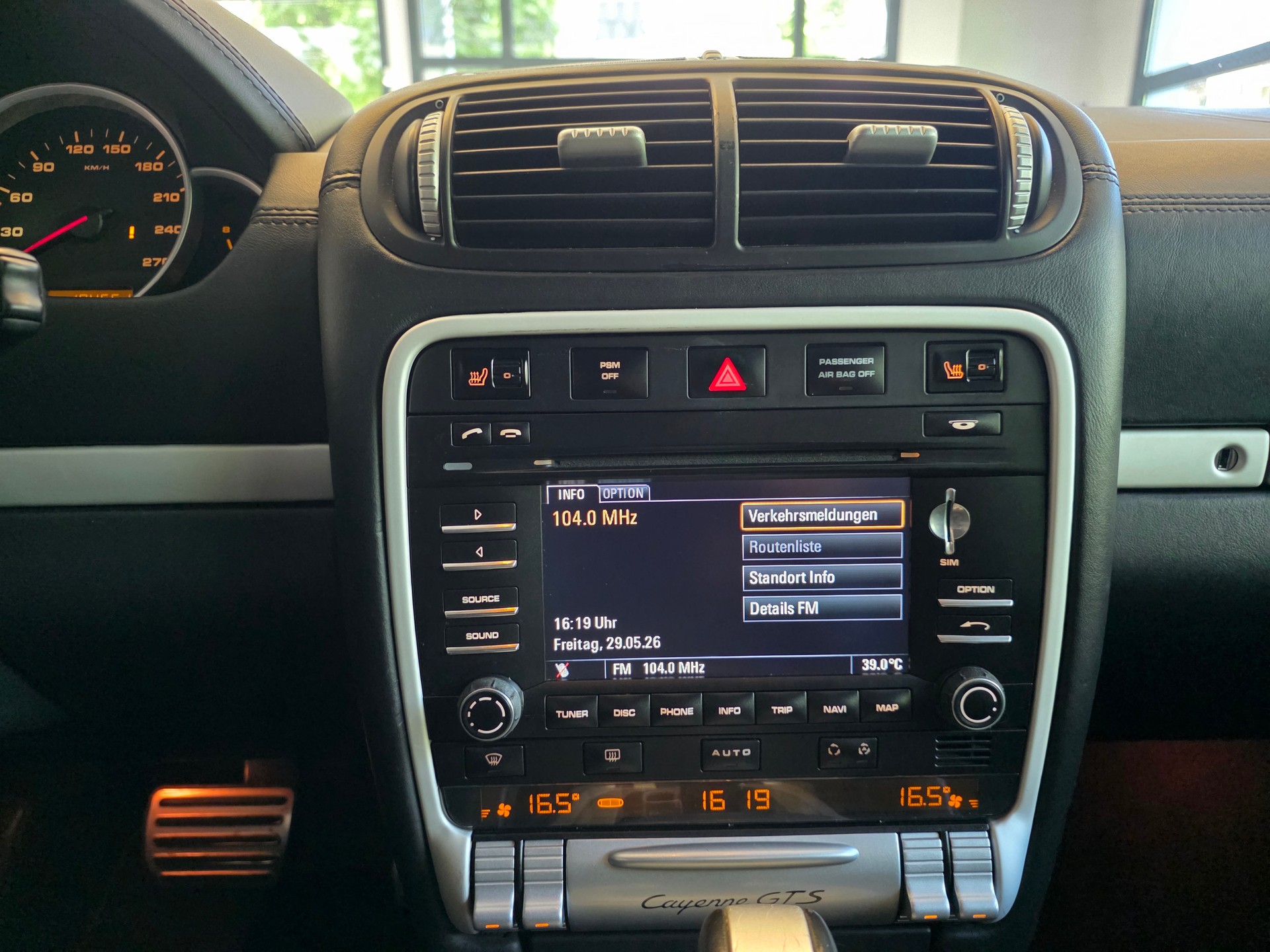 PORSCHE Cayenne 4.8 V8 GTS Tiptronic ''TRAUMZUSTAND''-image-9