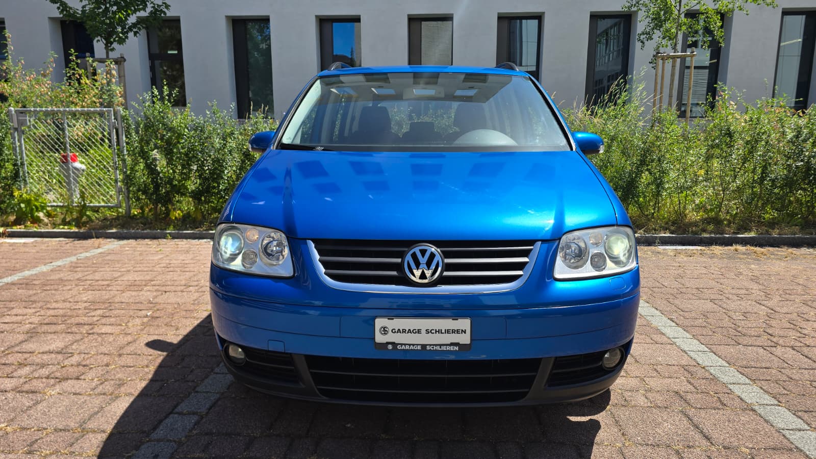 VW Touran 2.0 TDI Highline |Frisch ab MFK und Service|Xenon|Standheizung| Navi |Kühlschrank|Temomat-image-2