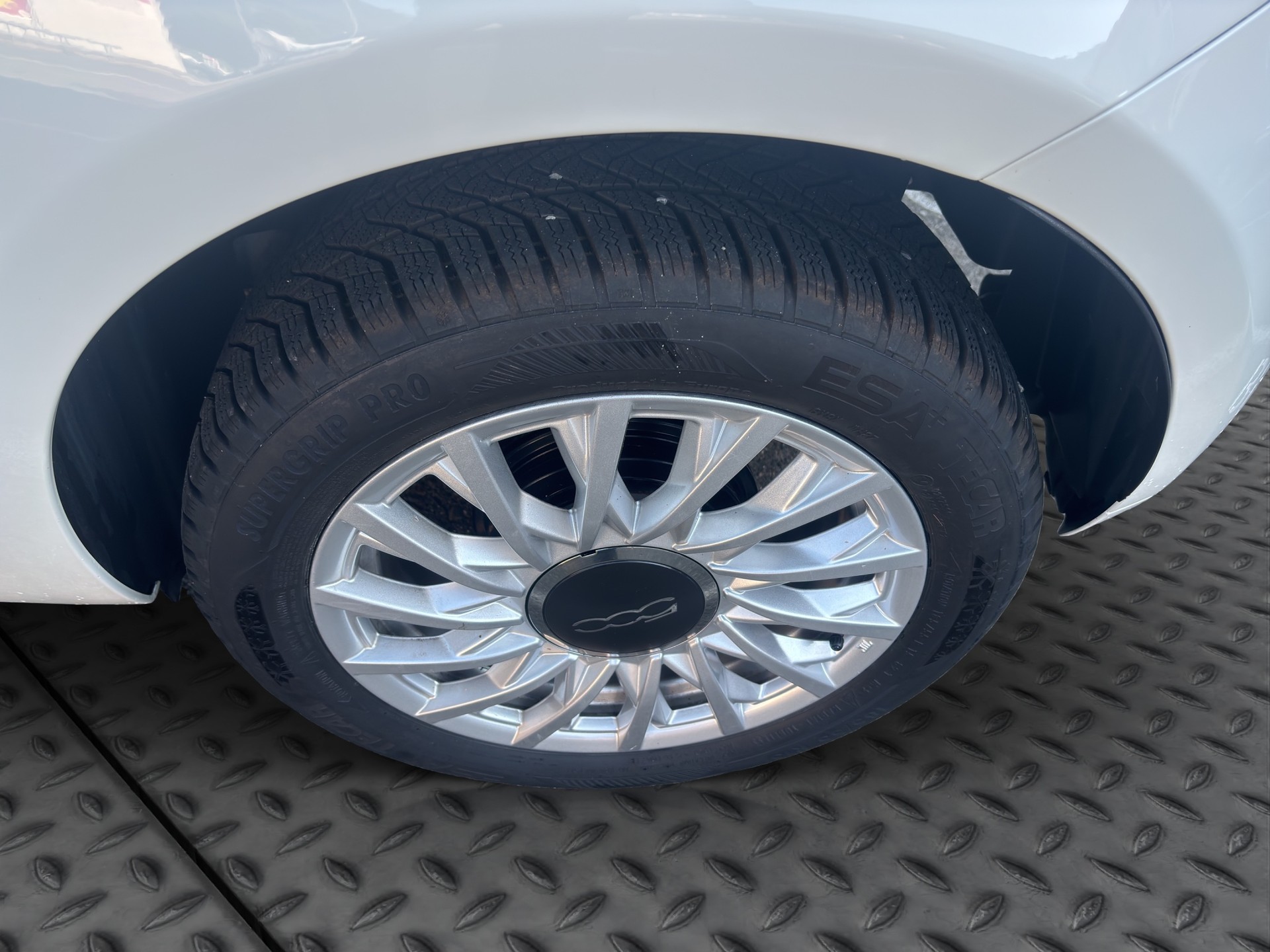 FIAT 500 1.0 N3 MildHybrid Swiss Edition-image-17