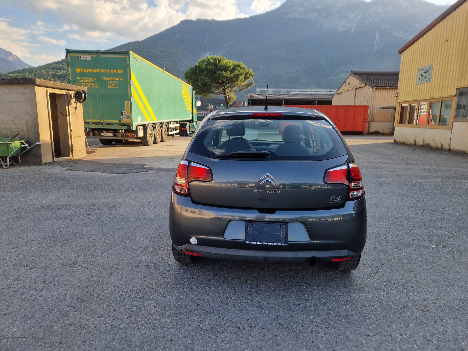 CITROEN C3 1.2i Exclusive-image-4