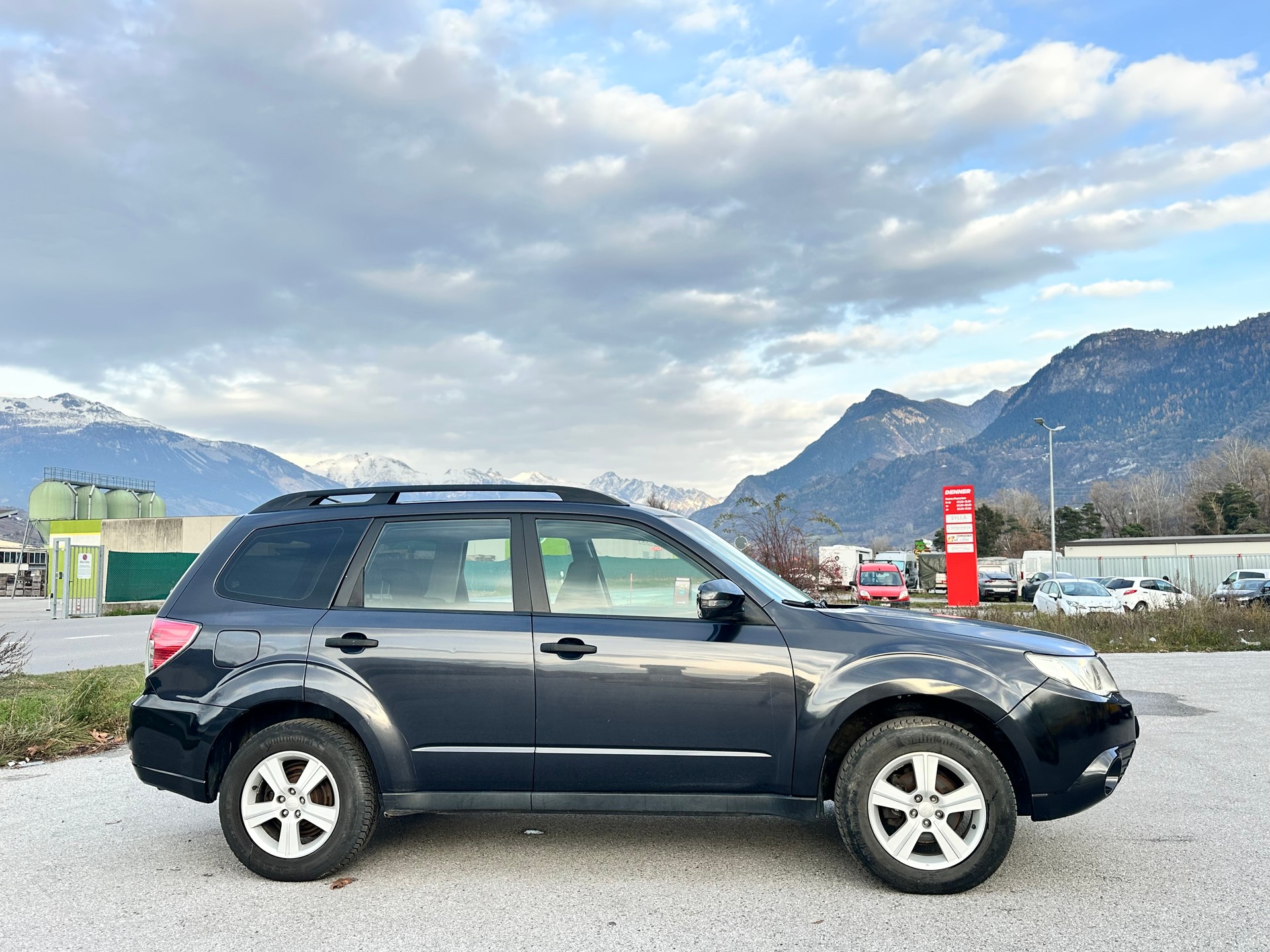 SUBARU Forester 2.0X Swiss-image-3