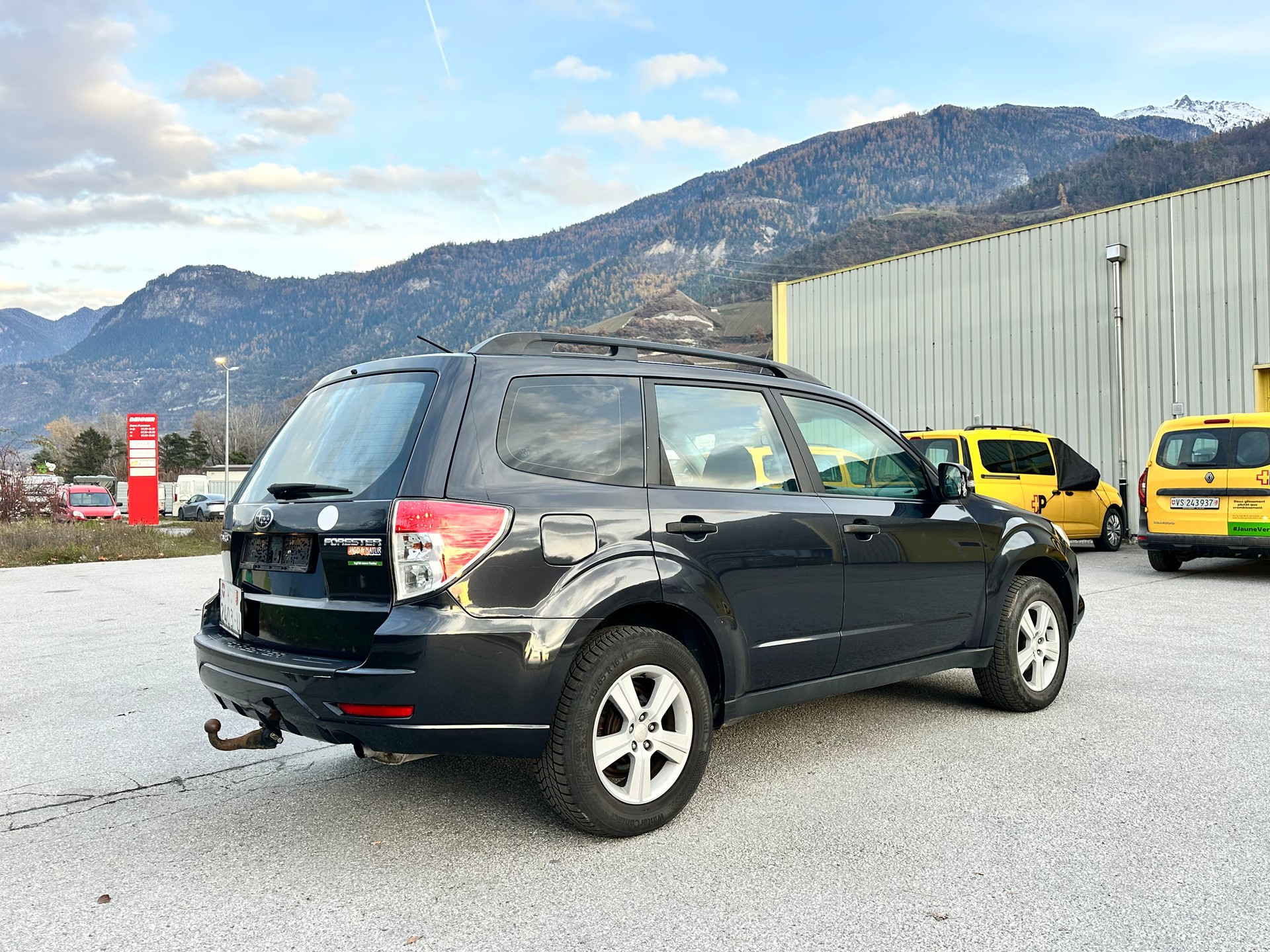 SUBARU Forester 2.0X Swiss-image-5