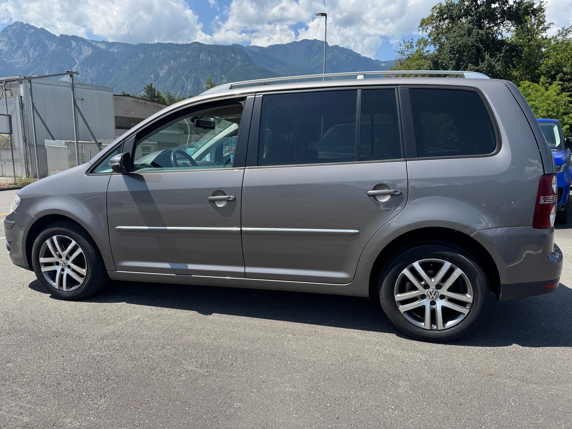 VW Touran 1.4 TSI Trendline DSG-image-9