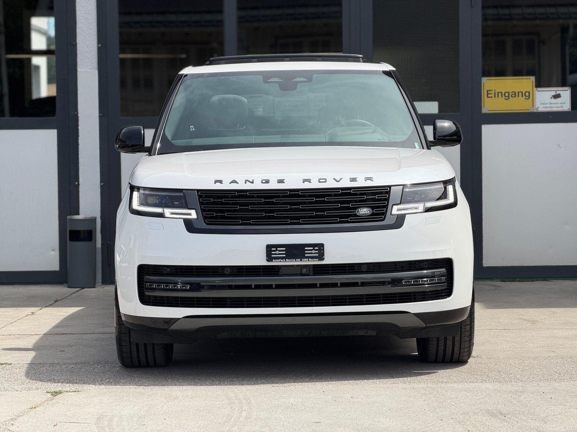 LAND ROVER Range Rover LWB SV P530 4.4 V8 Autobiography Automatic-showroom-element-2