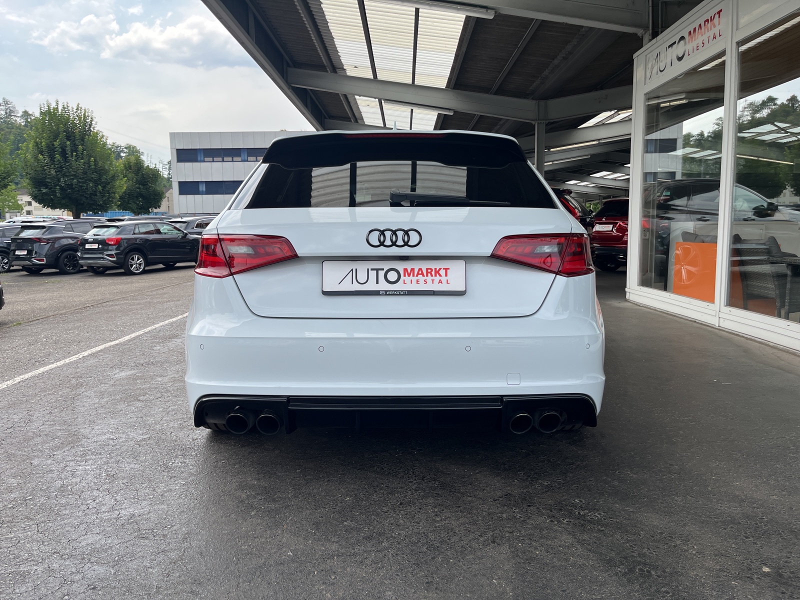 AUDI S3 Sportback 2.0 TFSI quattro S-tronic-image-4