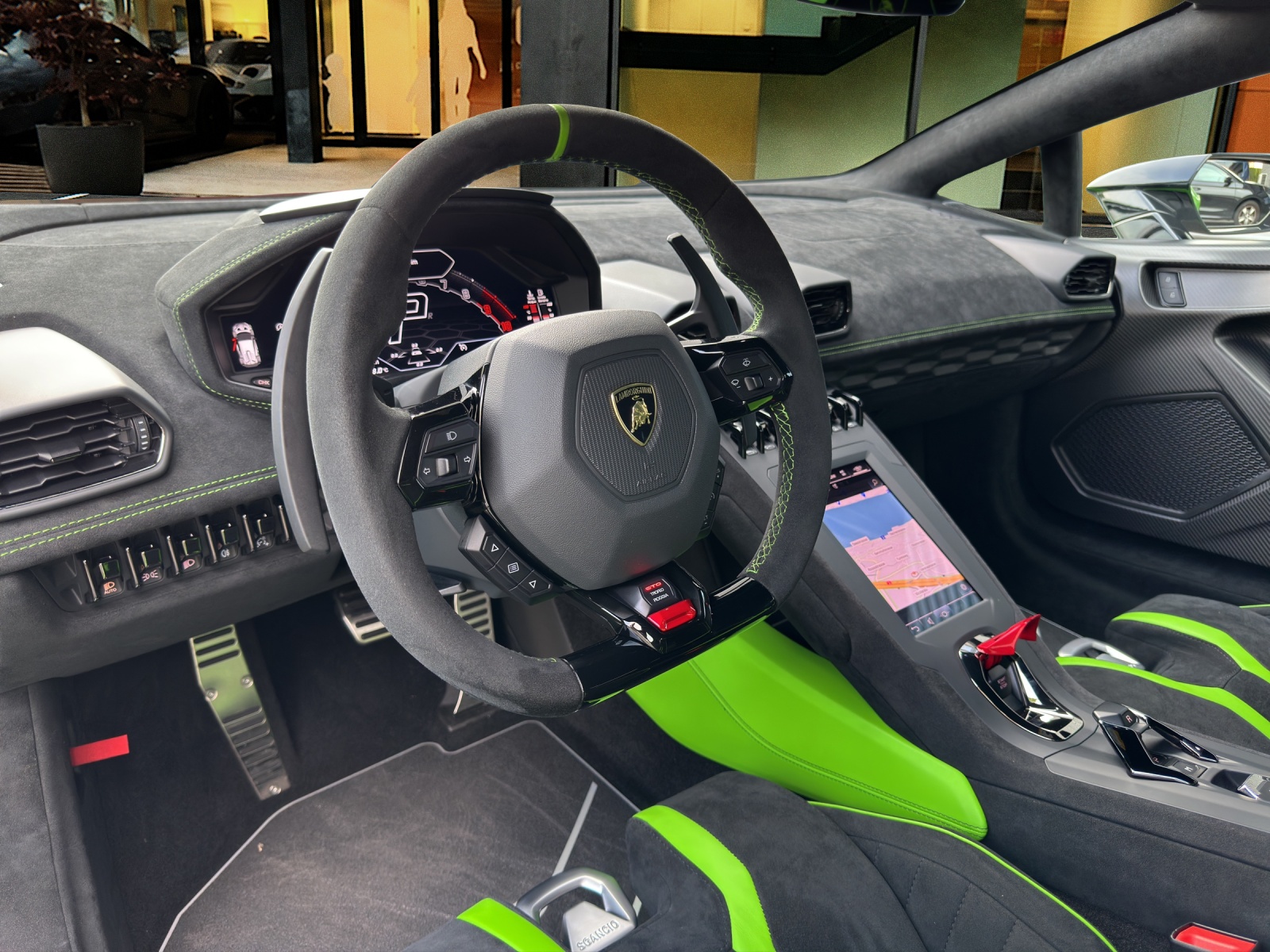LAMBORGHINI Huracan Coupé 5.2 STO-image-9