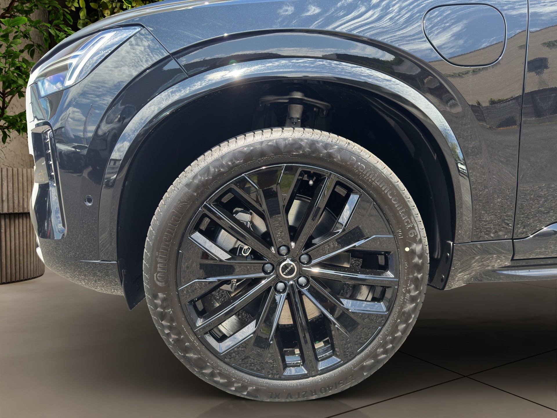 VOLVO XC90 2.0 T8 TE Black Edition eAWD-image-7
