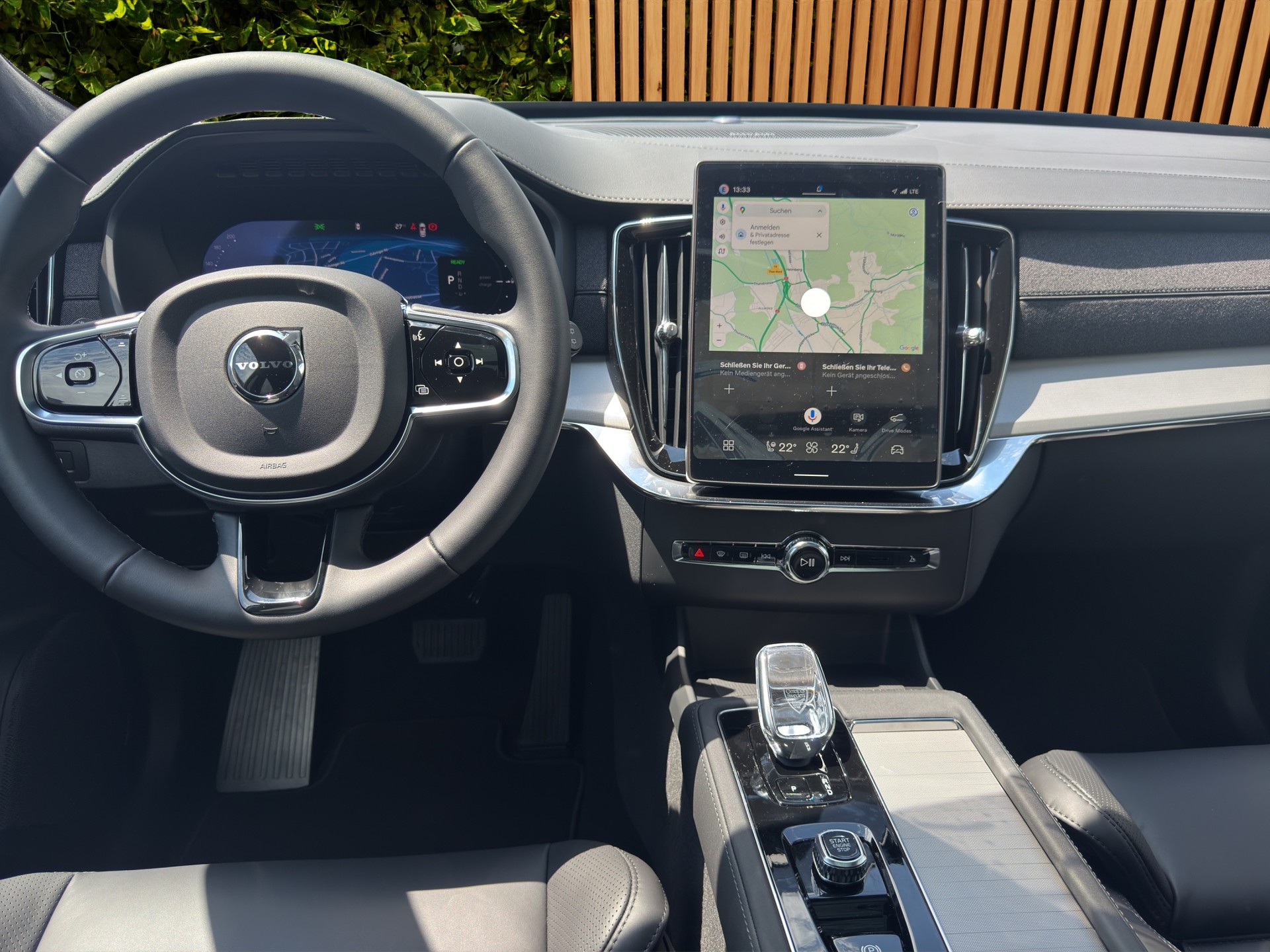 VOLVO XC90 2.0 T8 TE Black Edition eAWD-image-9