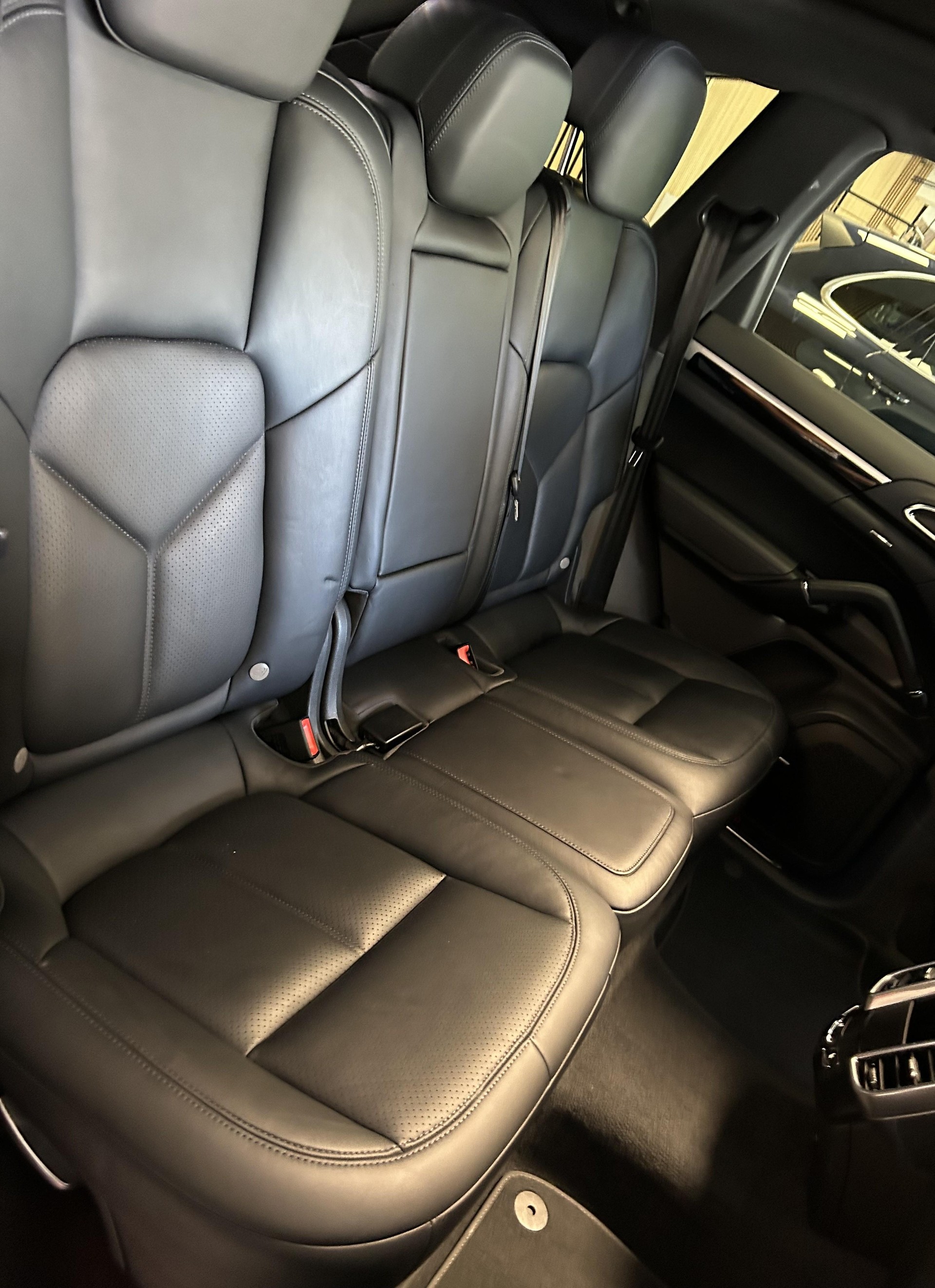 PORSCHE Cayenne 3.6 V6 S TipT-image-15