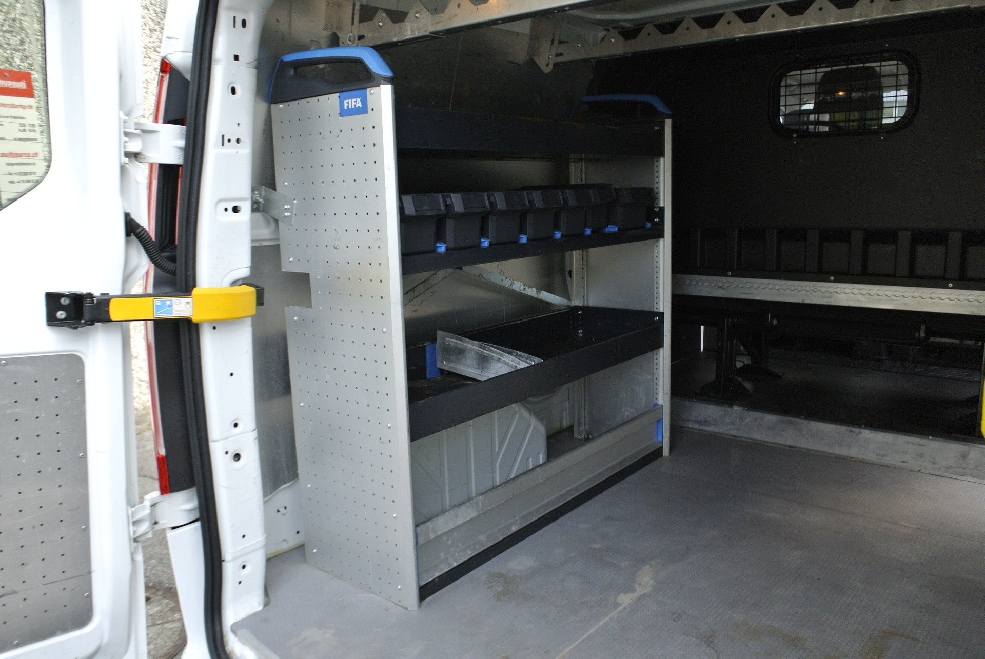 FORD Transit Custom Van 320 L2H1 DK Trend-image-19