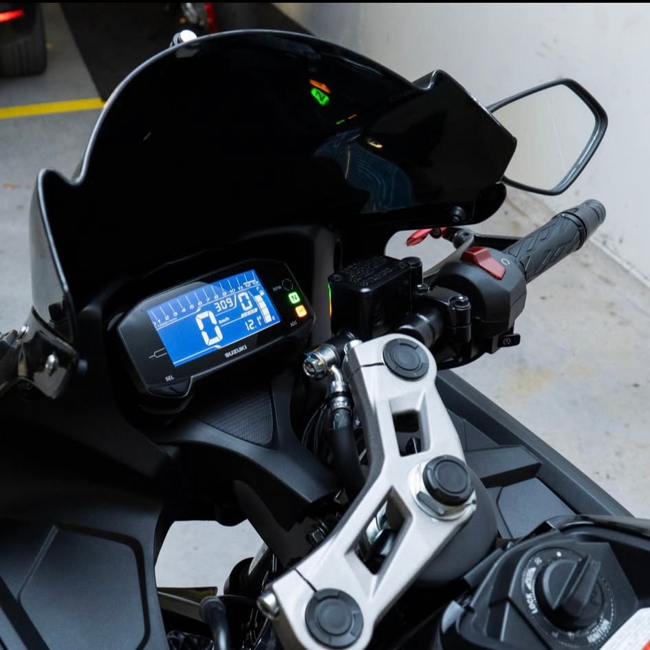 SUZUKI GSX-R 125-image-4