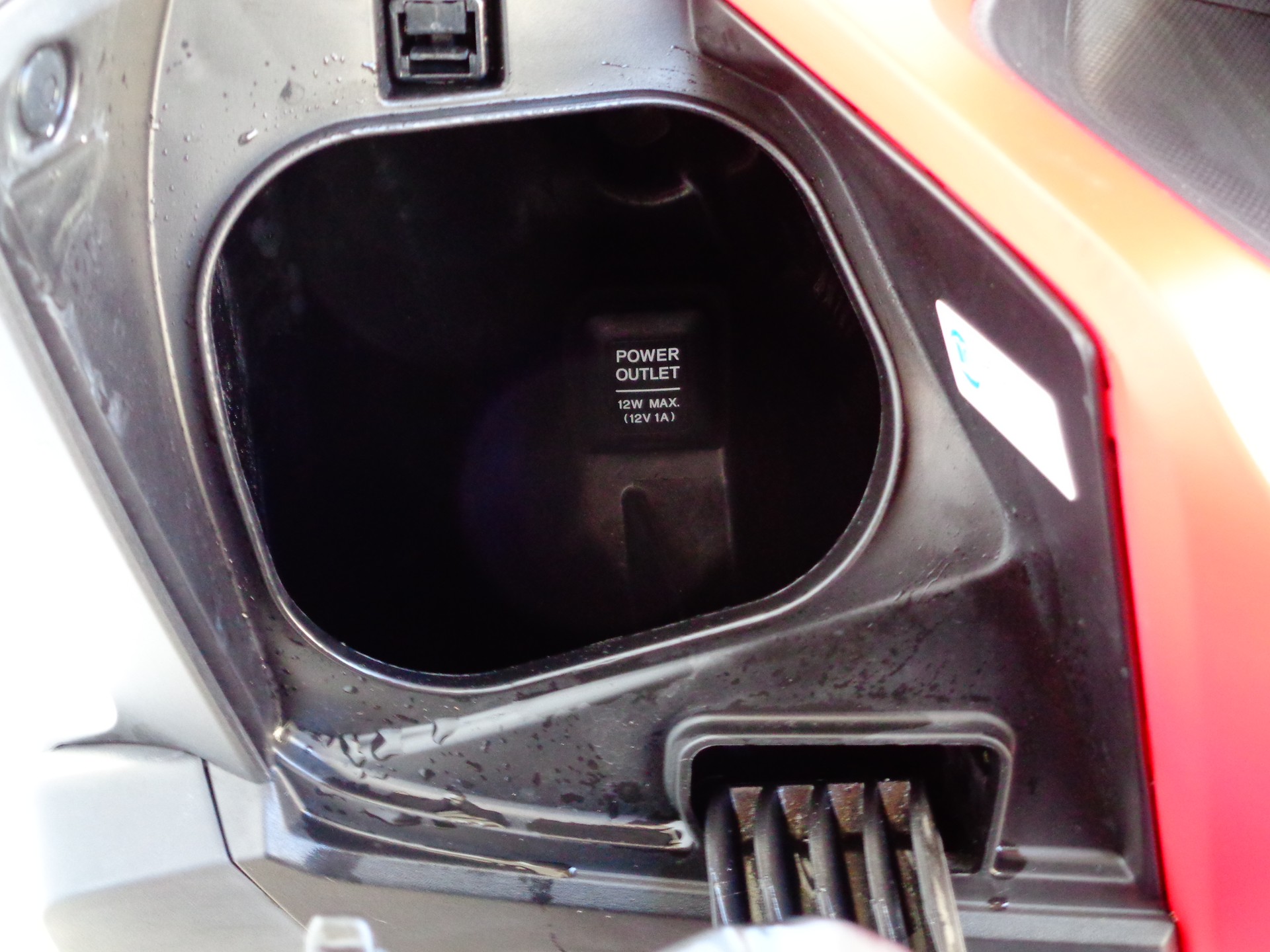 HONDA NSS125 Forza ABS Swiss-Edition-image-5