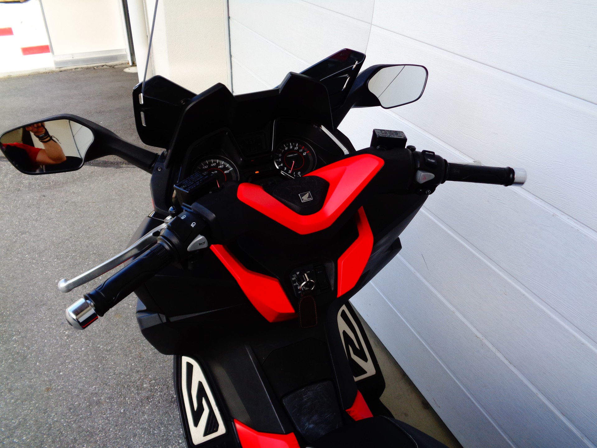 HONDA NSS125 Forza ABS Swiss-Edition-image-7