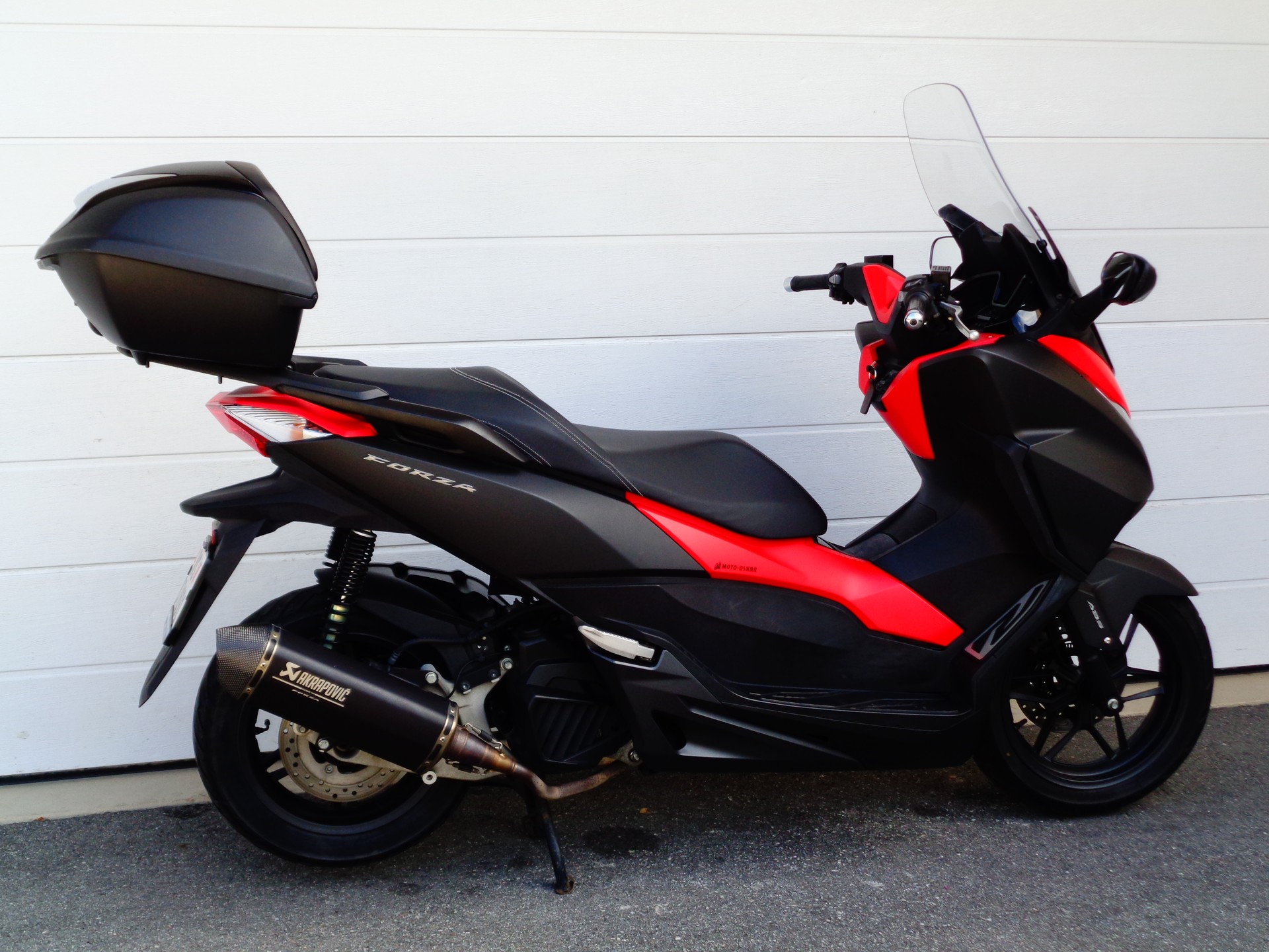HONDA NSS125 Forza ABS Swiss-Edition-image-2