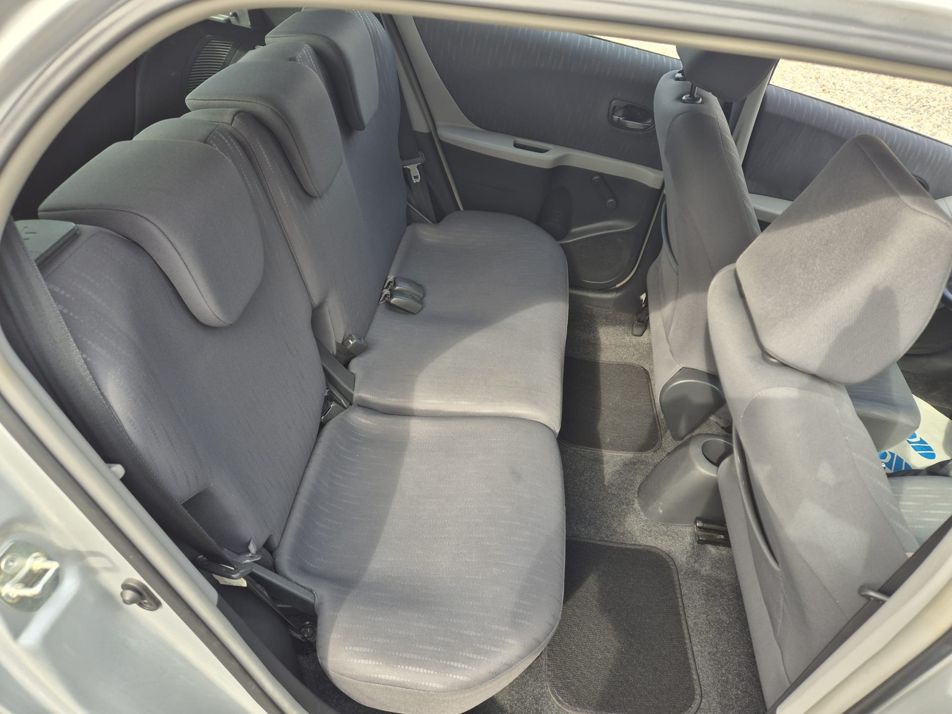 TOYOTA Yaris 1.33 Linea Luna-image-11