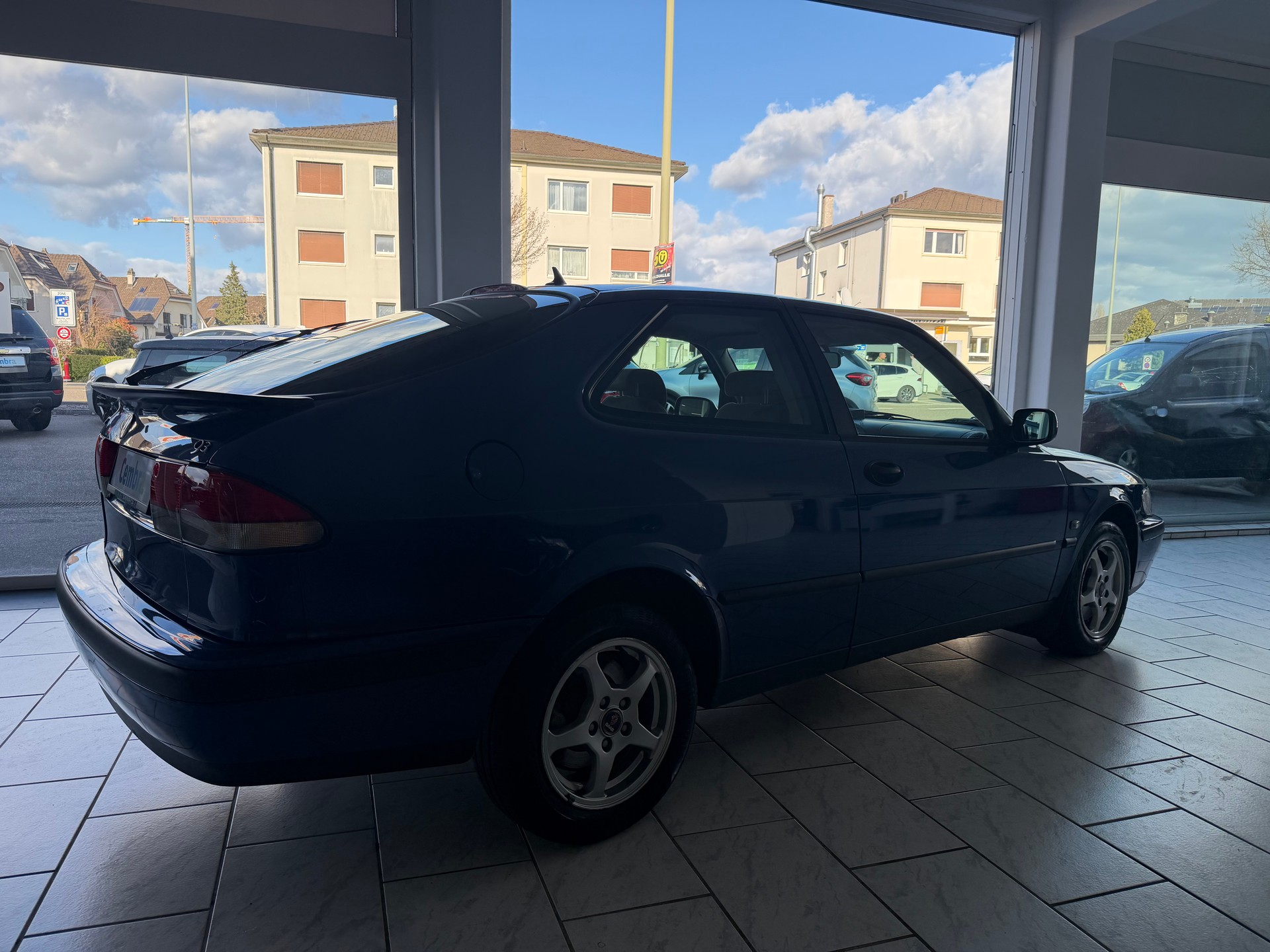 SAAB 9-3 2.0i-16 LPT-showroom-element-3