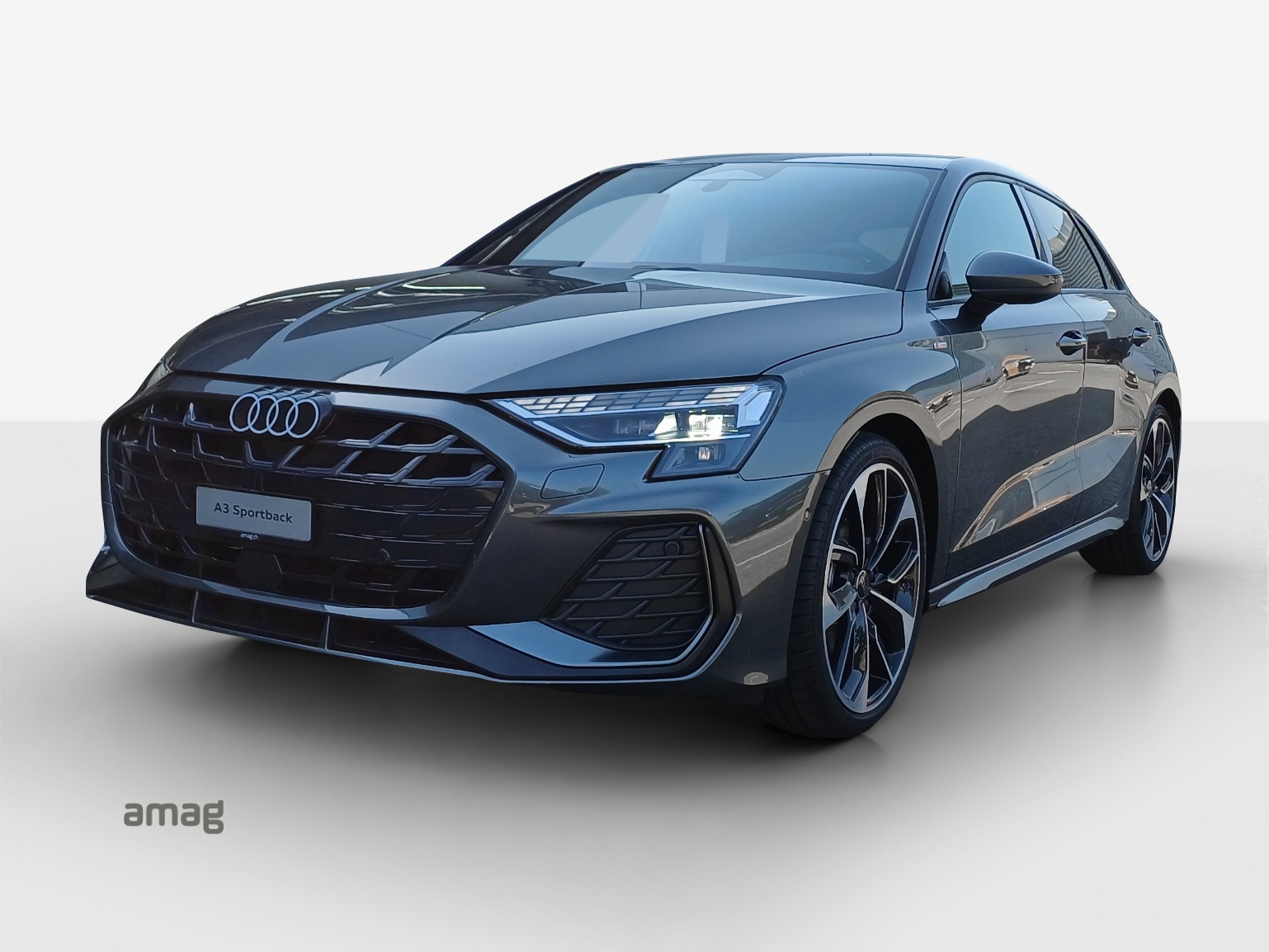AUDI A3 Sportback TFSI 110 kW S line Attraction S tronic-image-0