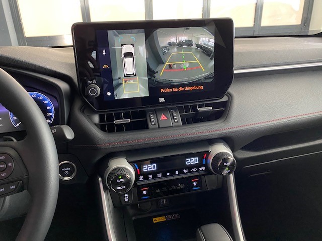 TOYOTA RAV-4 2.5 Plug-In-Hybrid Platinum-showroom-element-3