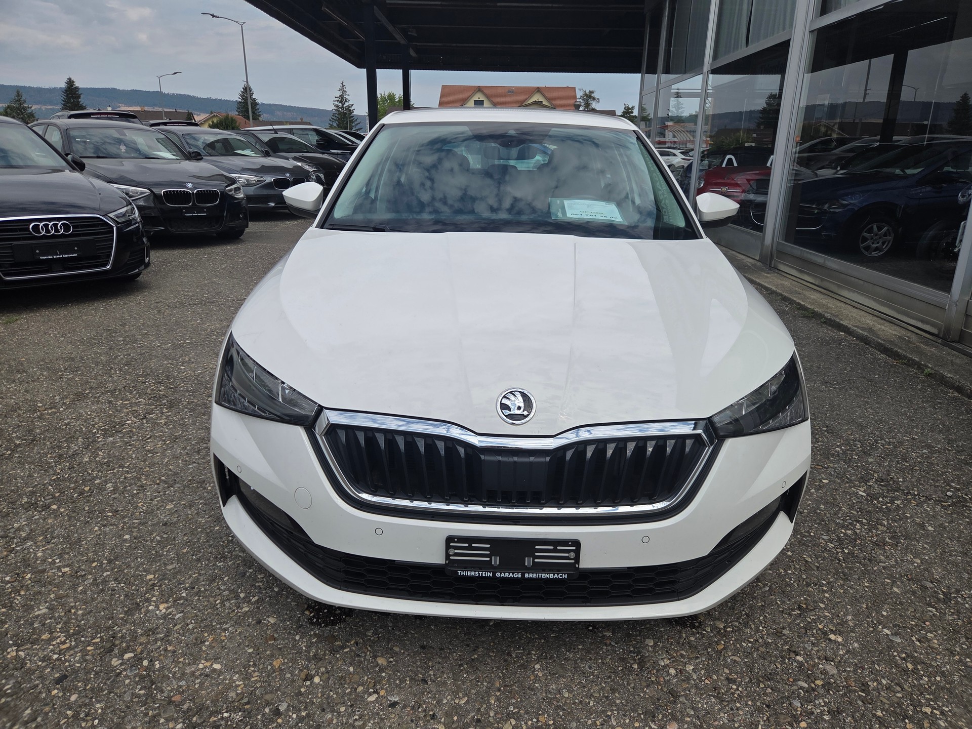 SKODA Scala 1.5 TSI ACT Ambition DSG-image-2