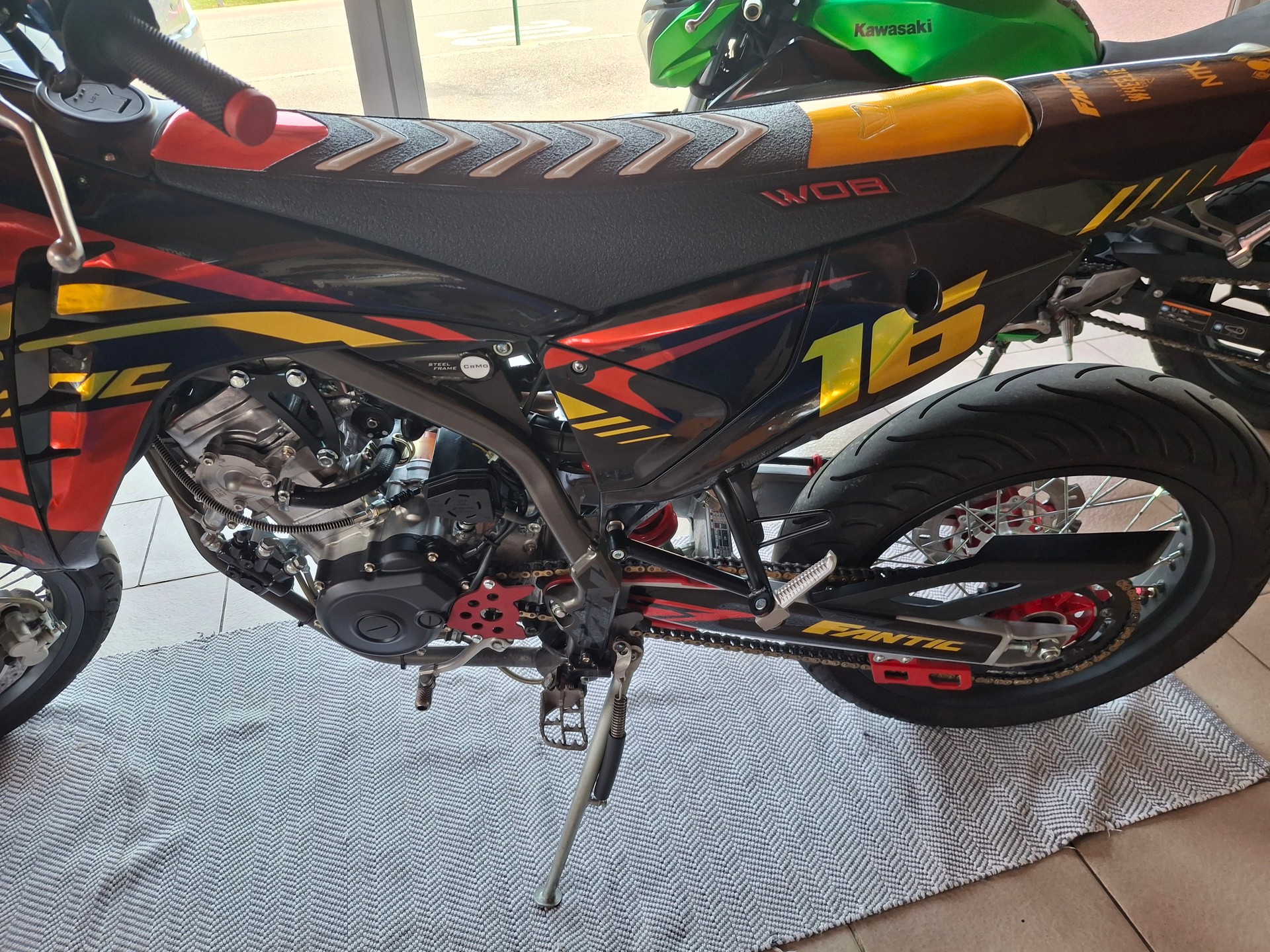 FANTIC Competition-image-1