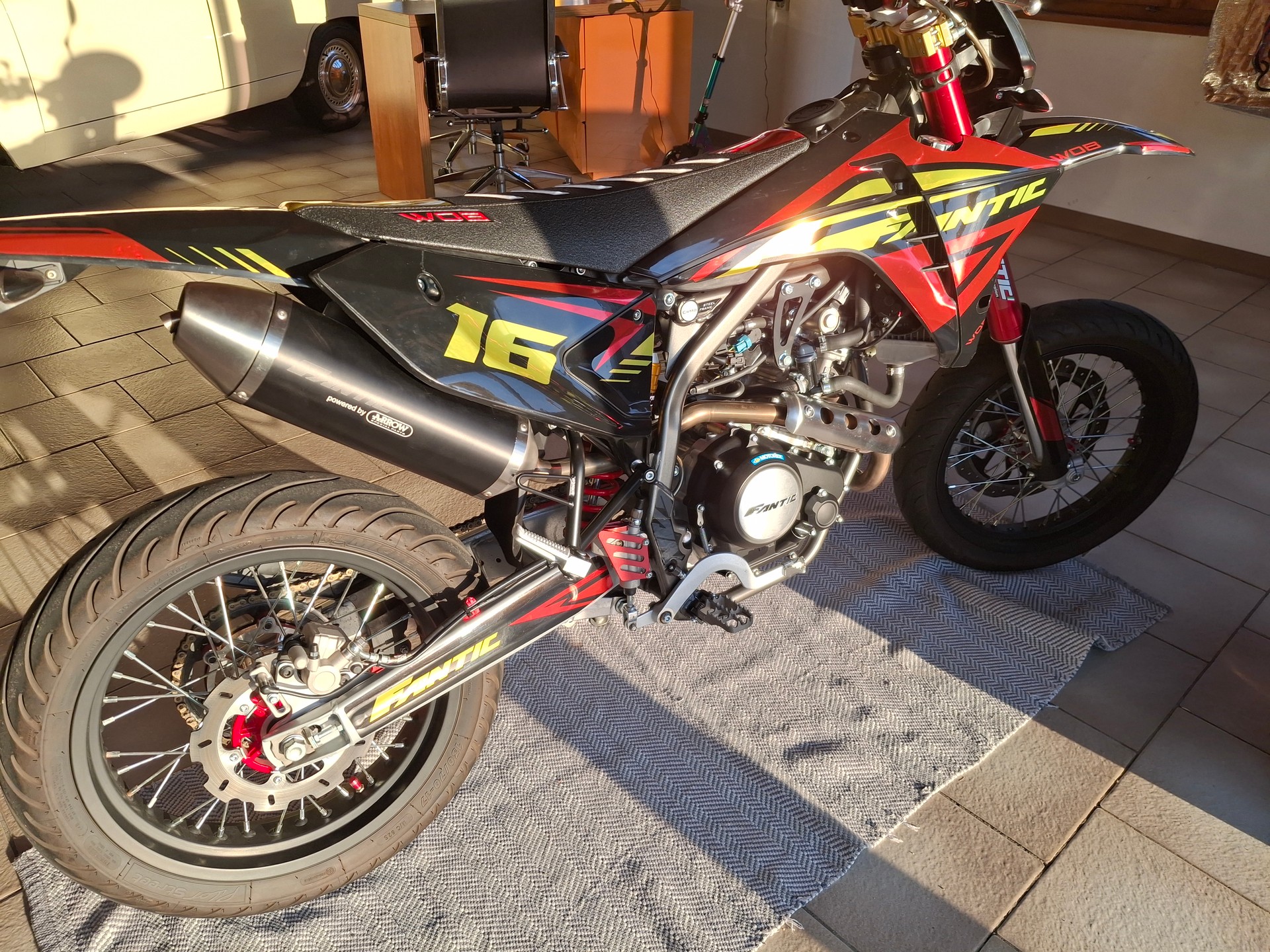 FANTIC Competition-image-7