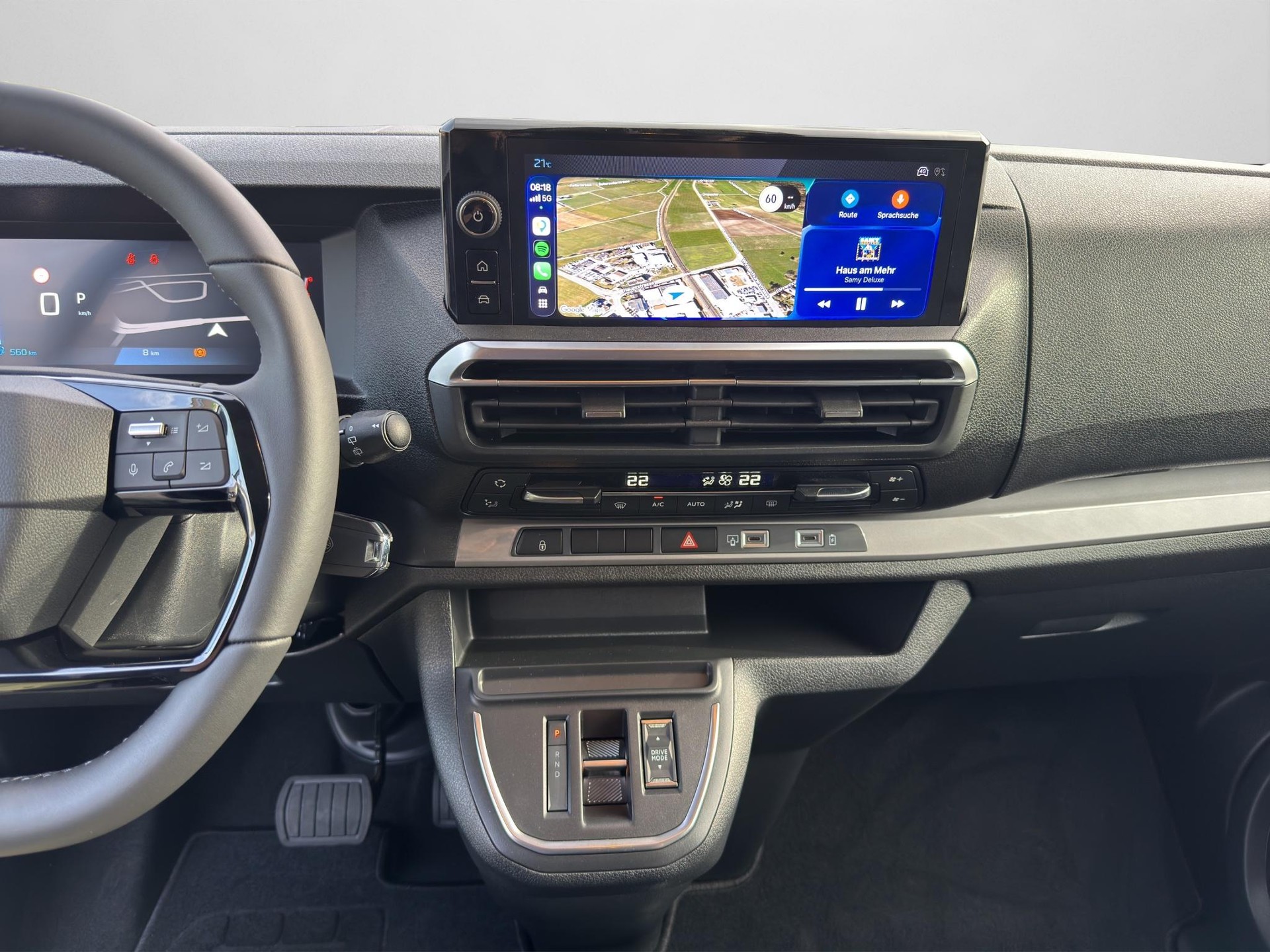 PEUGEOT Traveller Standard 2.2 BlueHDi 180 Family Edition S/S-image-6