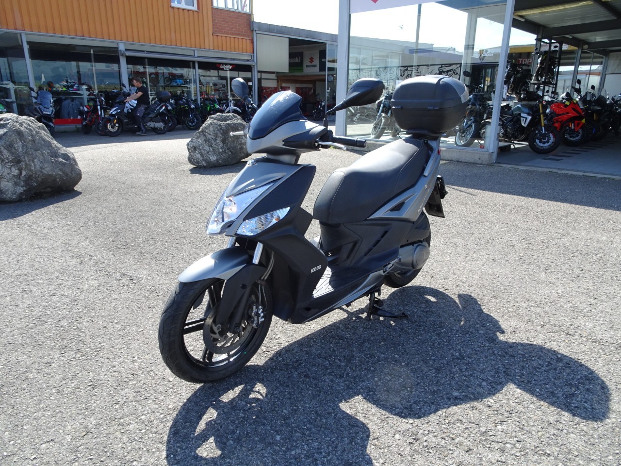 KYMCO Agility 125 4-T 16''-showroom-element-3