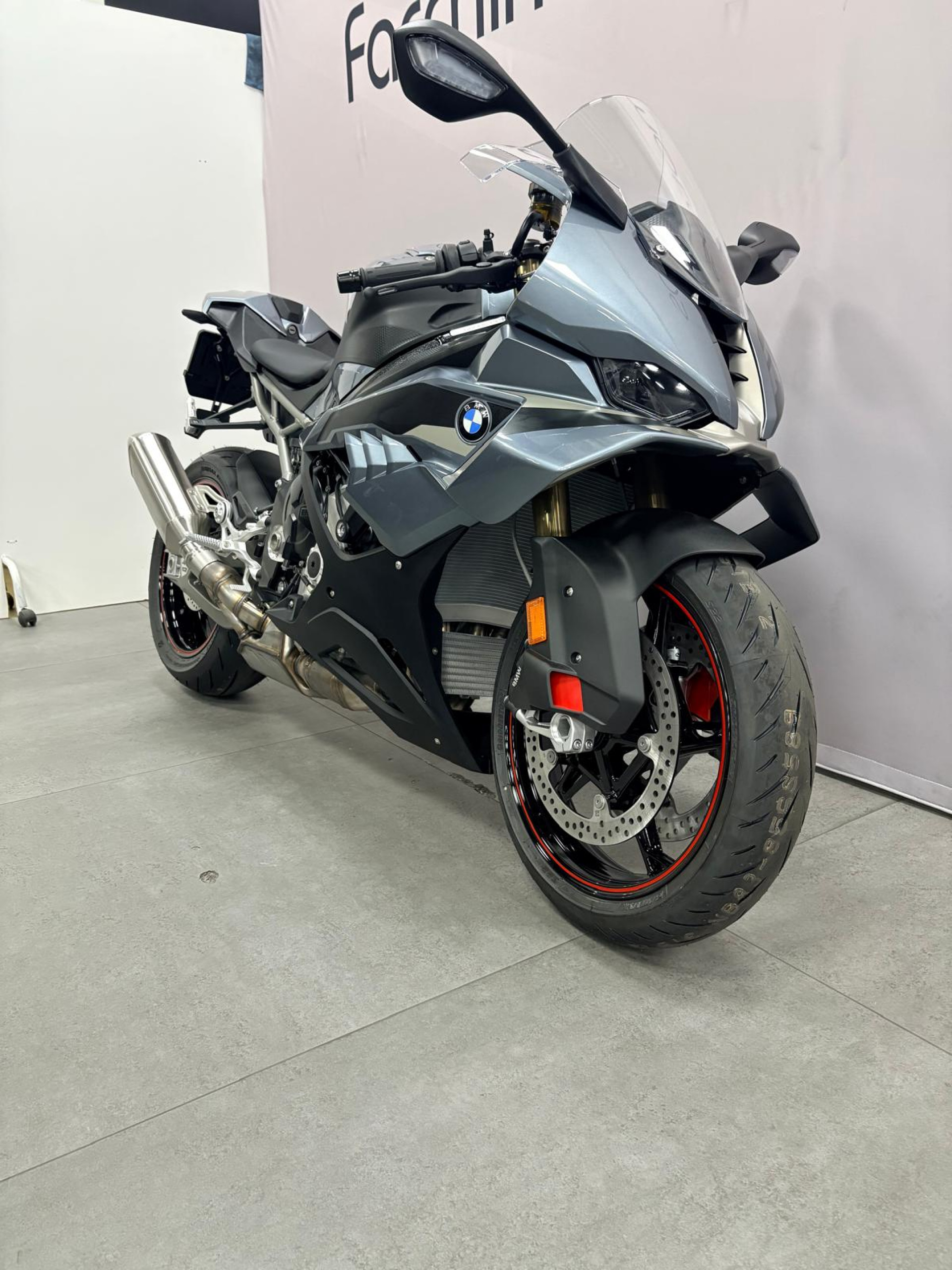 BMW S 1000 RR leasing promotionnel à 3.9 %, roulez en S 1000 RR-image-1