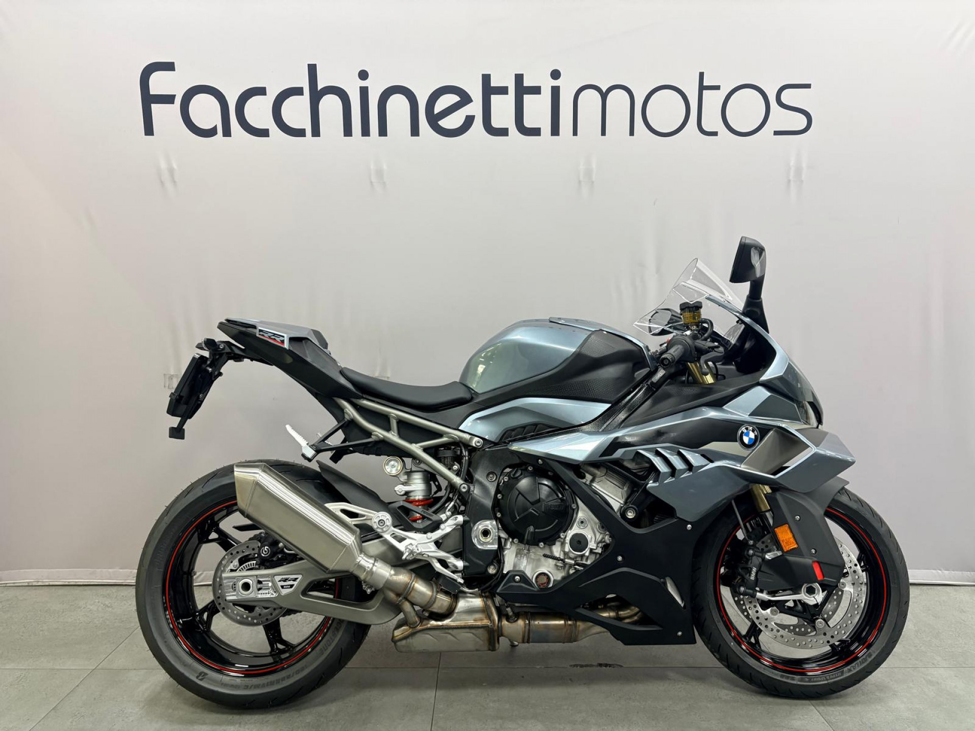 BMW S 1000 RR leasing promotionnel à 3.9 %, roulez en S 1000 RR-image-0