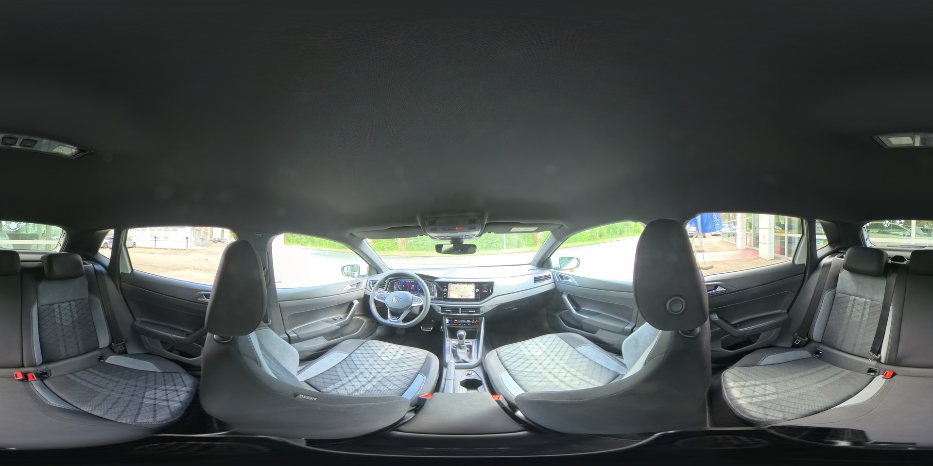 VW Polo 1.0 TSI R-Line United DSG-image-27