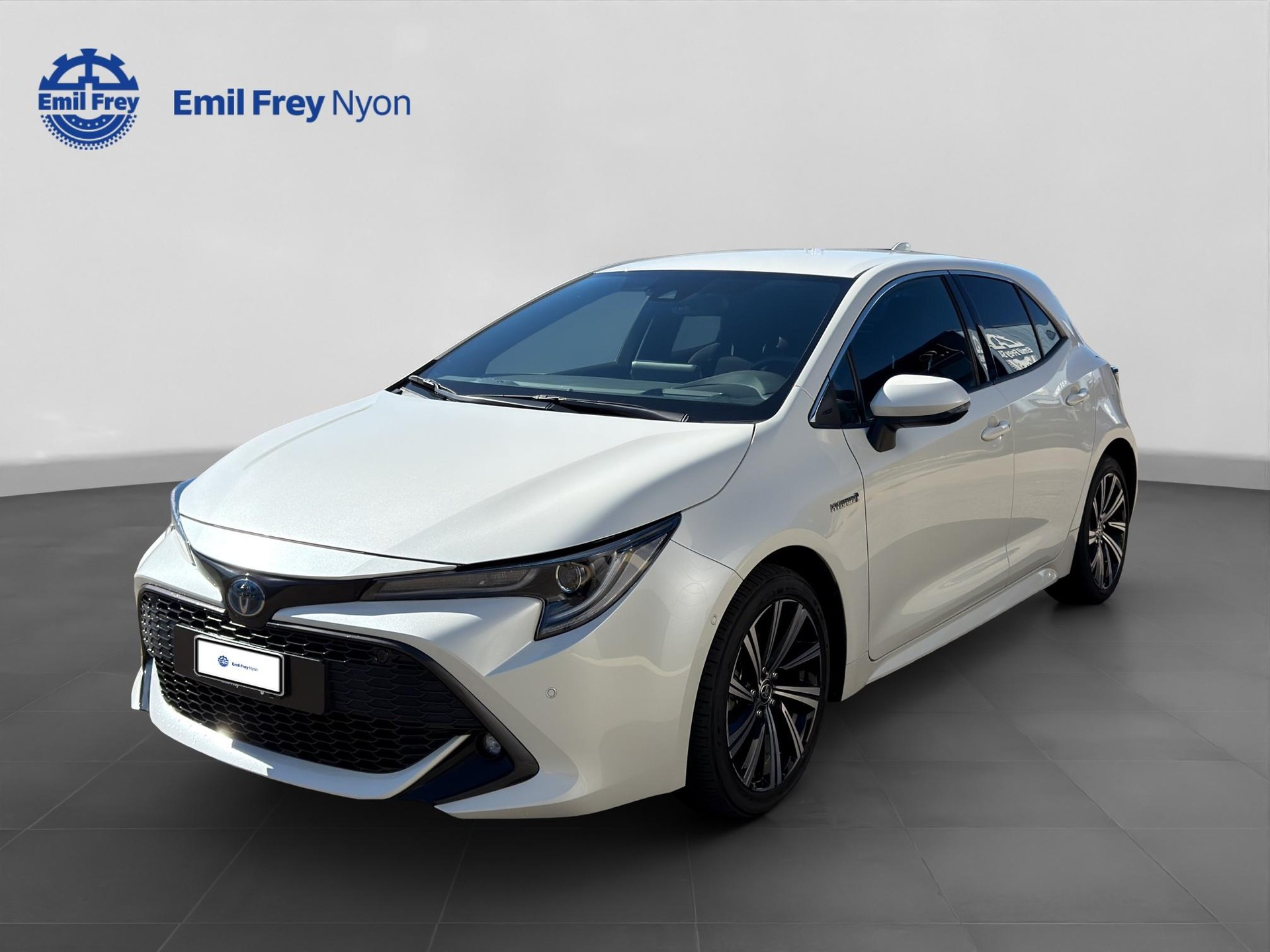 TOYOTA Corolla 1.8 HSD Trend