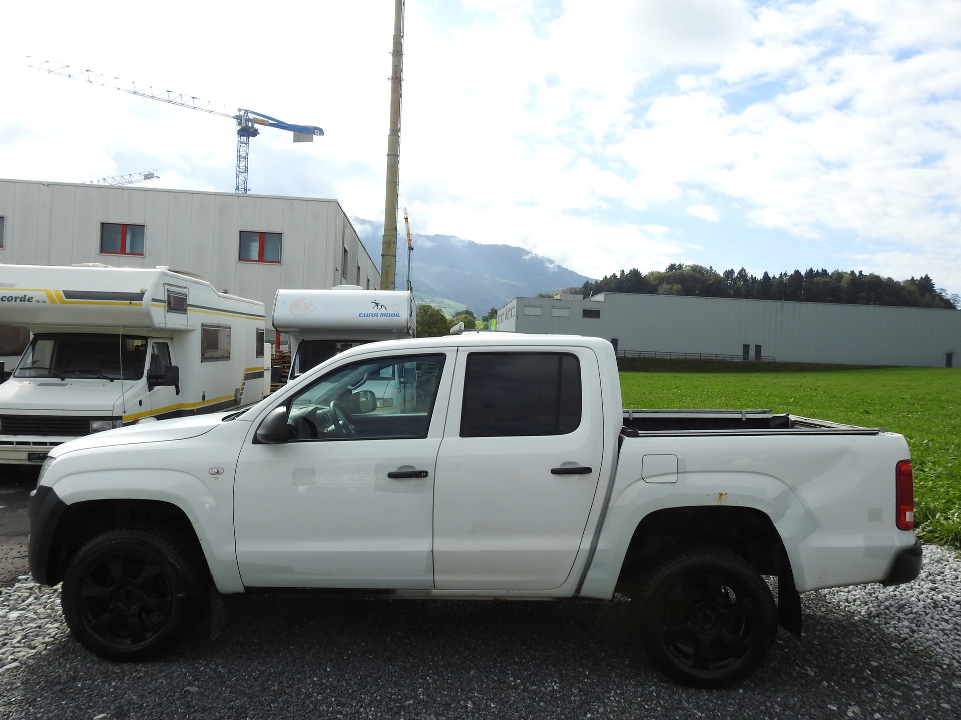 VW Amarok 2.0 BiTDI Trendline 4Motion-showroom-element-2