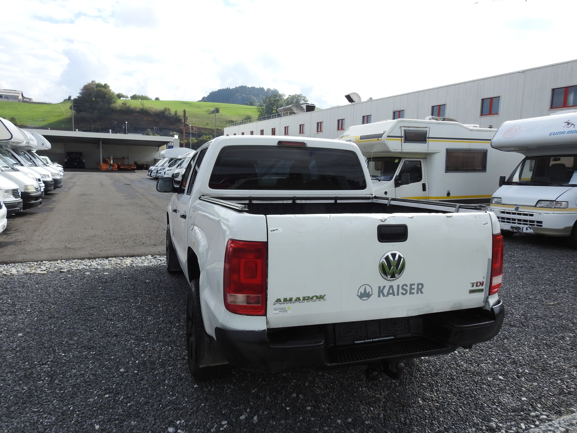 VW Amarok 2.0 BiTDI Trendline 4Motion-showroom-element-3