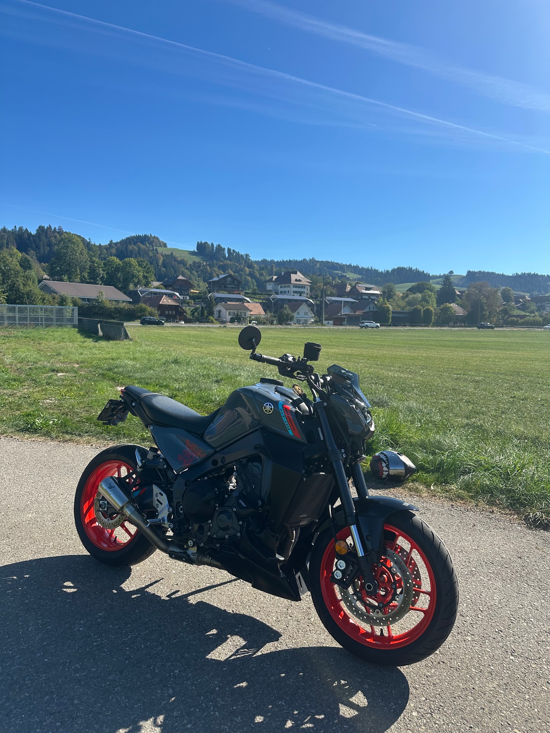 YAMAHA MT-09-image-2